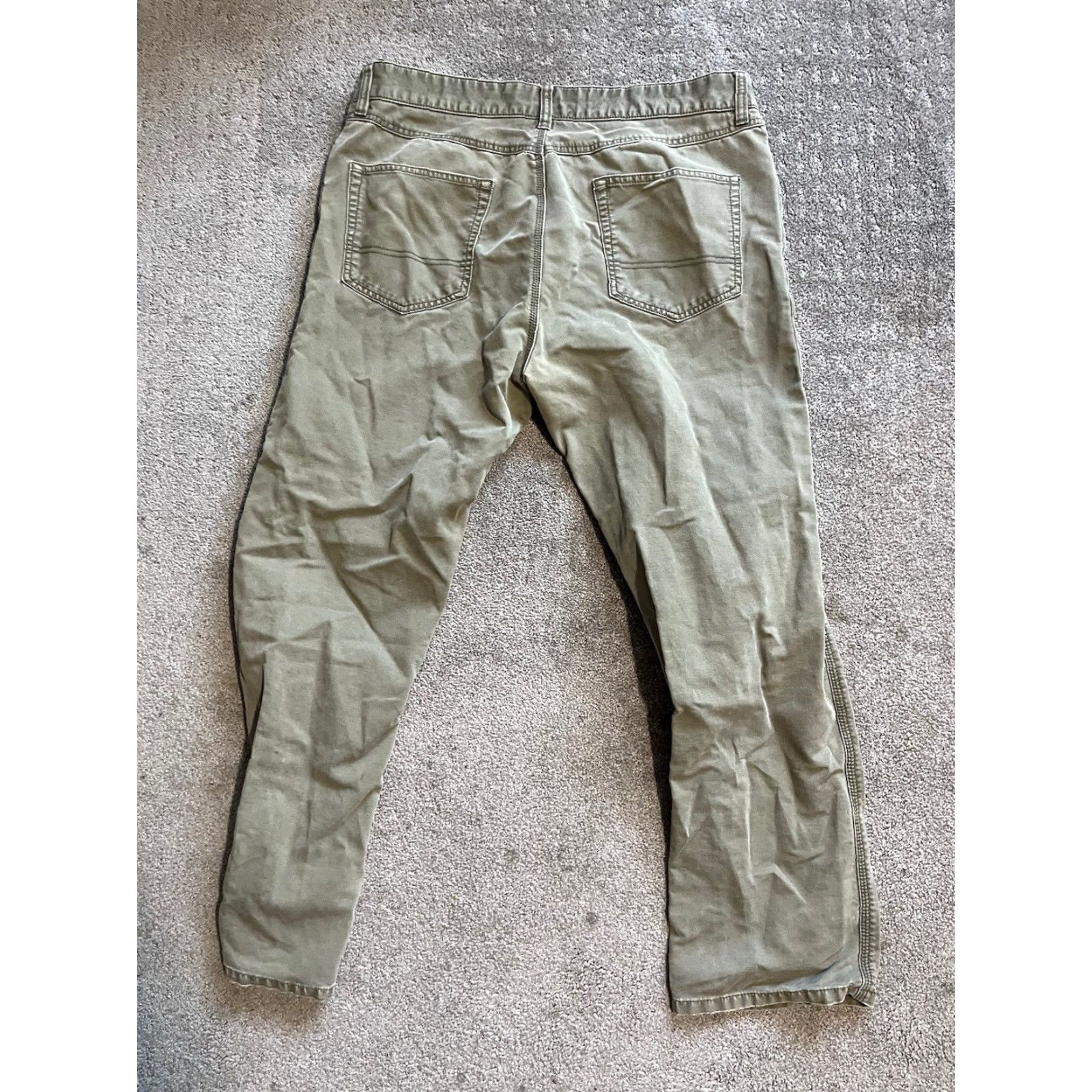 Tommy Hilfiger VINTAGE Tommy Hilfiger Chino Pants Mens Adult Regular Size 36x30 Green Casual Formal Business Size US 36 / EU 52 - 3 Thumbnail