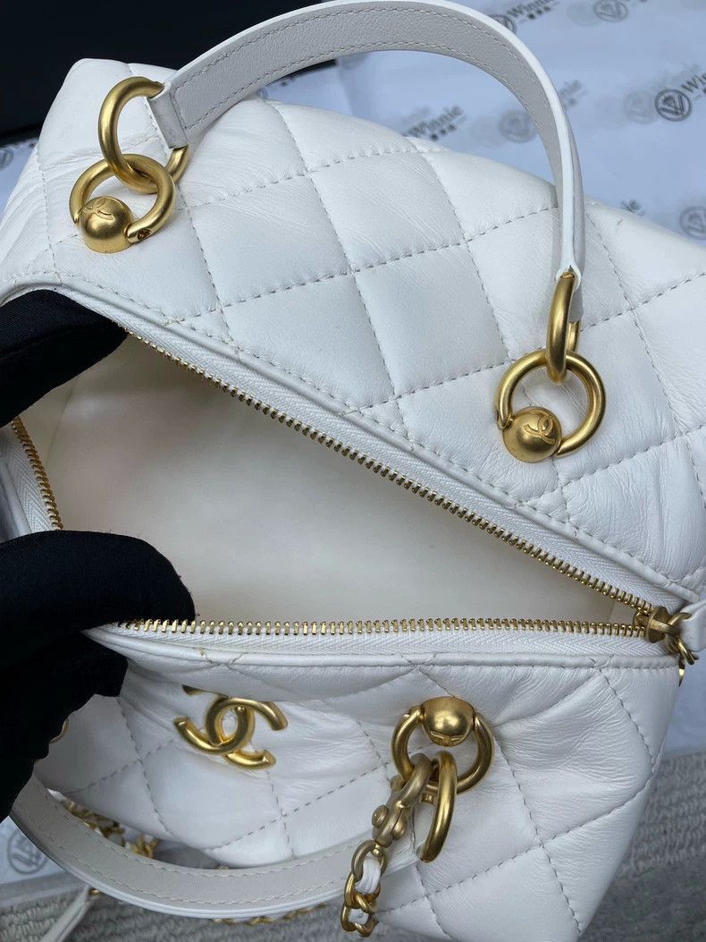Chanel Chanel White Leather Chain Bag -2505 Size ONE SIZE - 9 Thumbnail