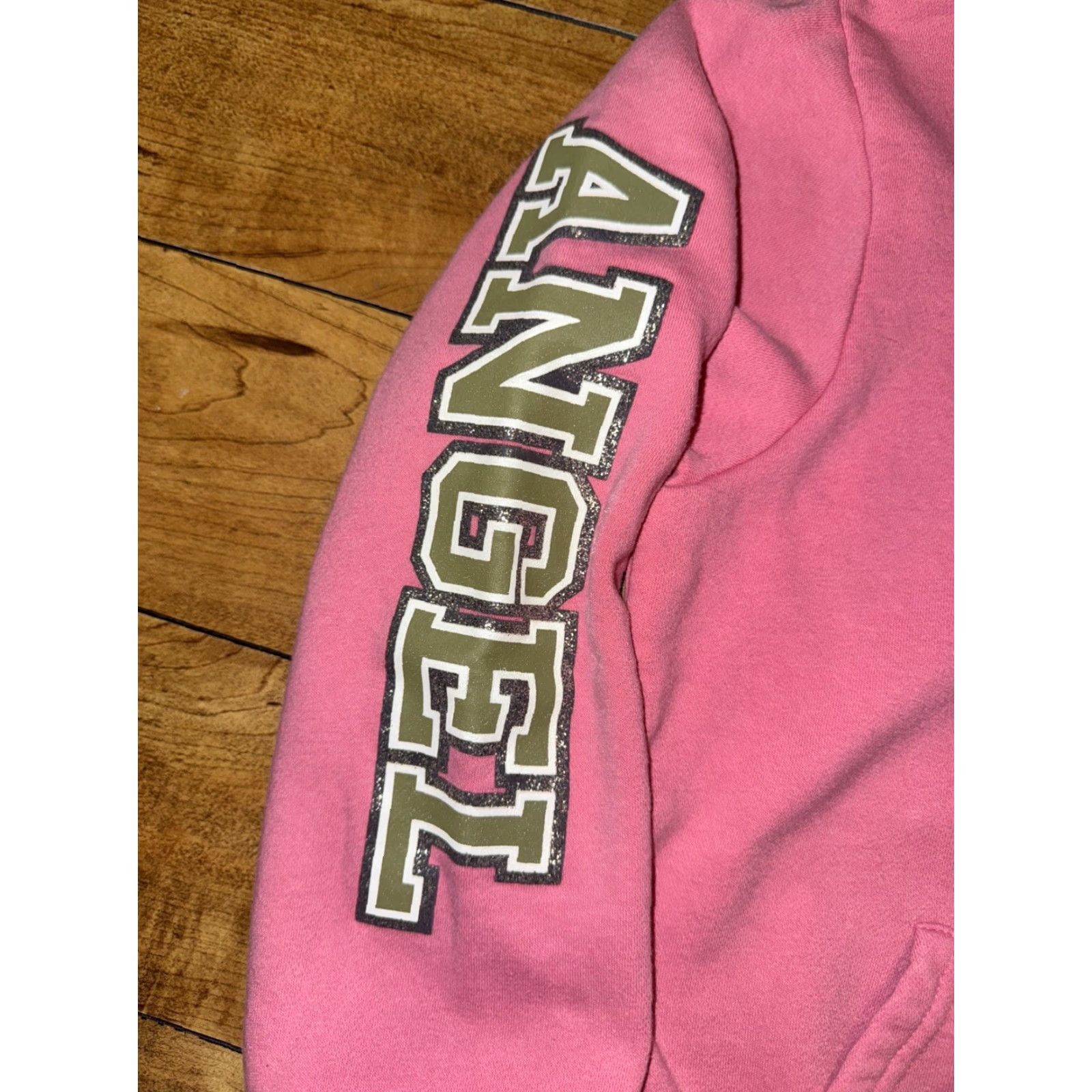 Vintage VINTAGE Arizona Hoodie Pink S Women Full Zip Heart Graphic Y2K Grunge Angel Charm Pockets Zipper Jewel 16x20.5 Size S / US 4 / IT 40 - 2 Thumbnail
