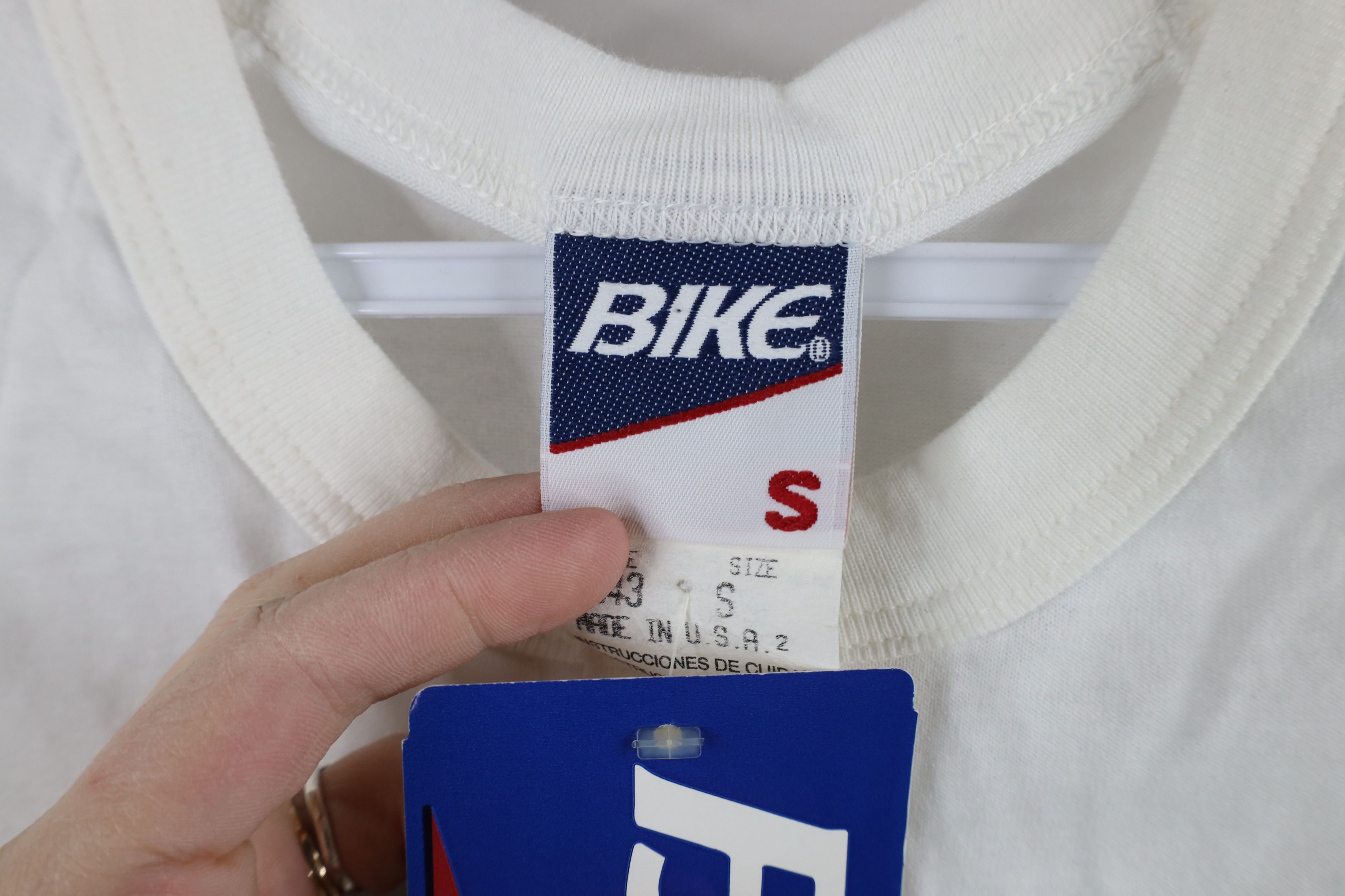 Vintage Deadstock Vintage 90s Streetwear Henley T-Shirt White USA Size US S / EU 44-46 / 1 - 8 Thumbnail