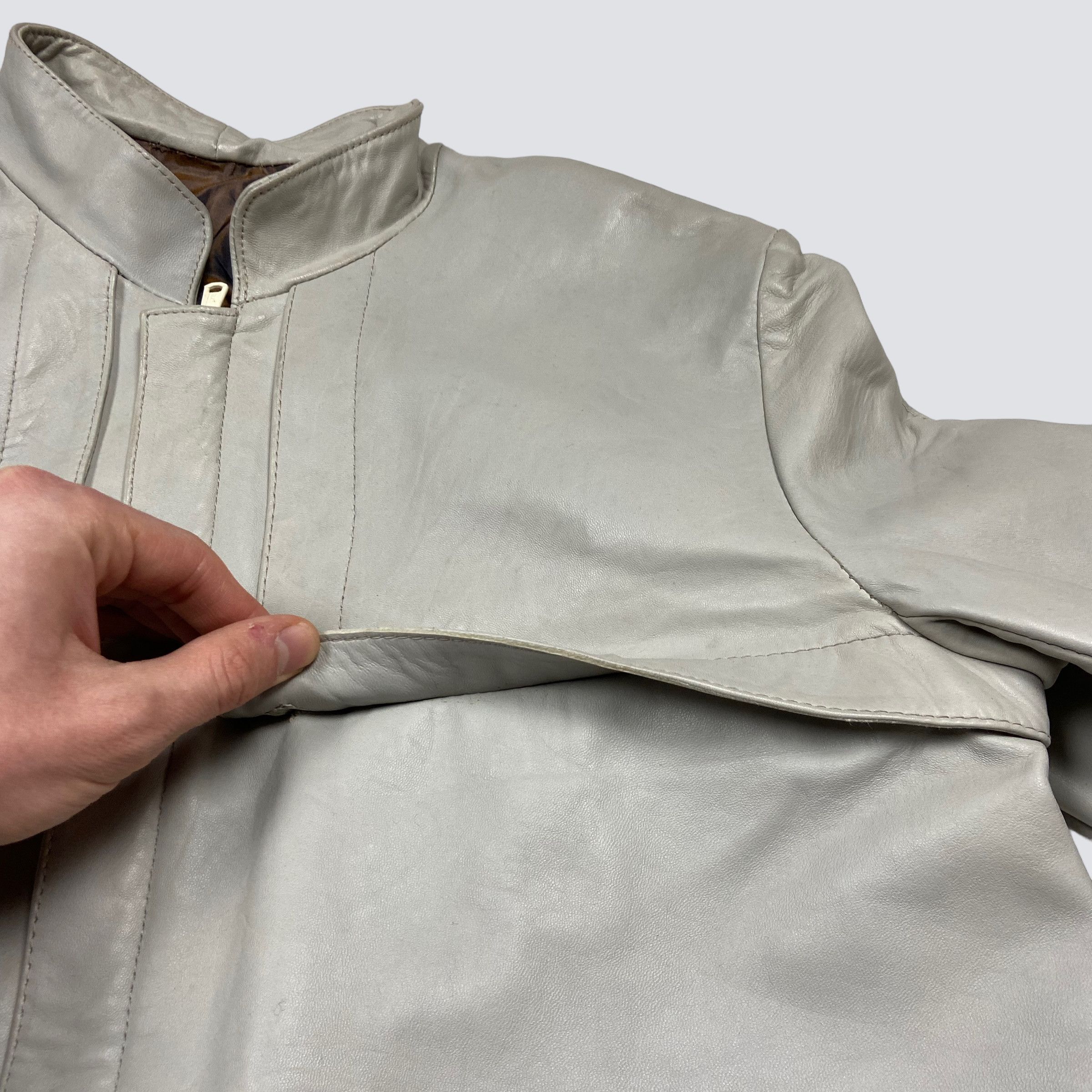 Vintage 1990s VINTAGE MINIMALISTIC ARCHIVE LEATHER JACKET - № 2102 Size US M / EU 48-50 / 2 - 4 Thumbnail