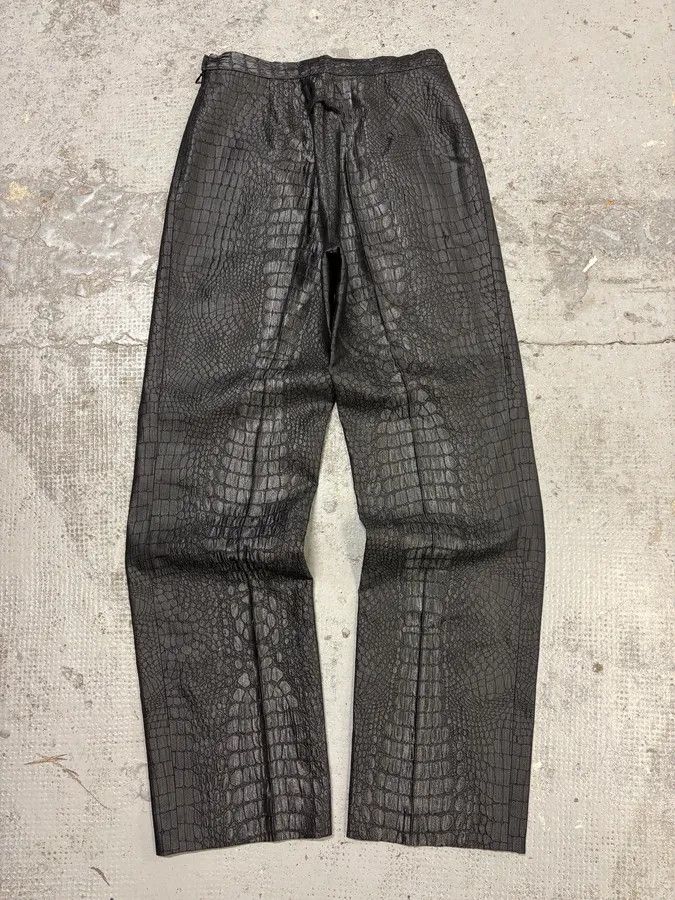 Jean Paul Gaultier 2000s Jean Paul Gaultier Black Crocodile Embossed Pants Size 26" / US 2 / IT 38 - 8 Thumbnail