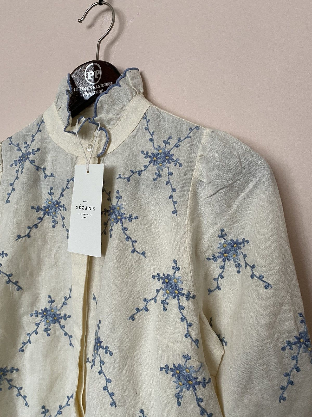 Sezane NWT Sezane Ambre Shirt Blue Bouquet Embroidery Size XS / US 0-2 / IT 36-38 - 2 Thumbnail