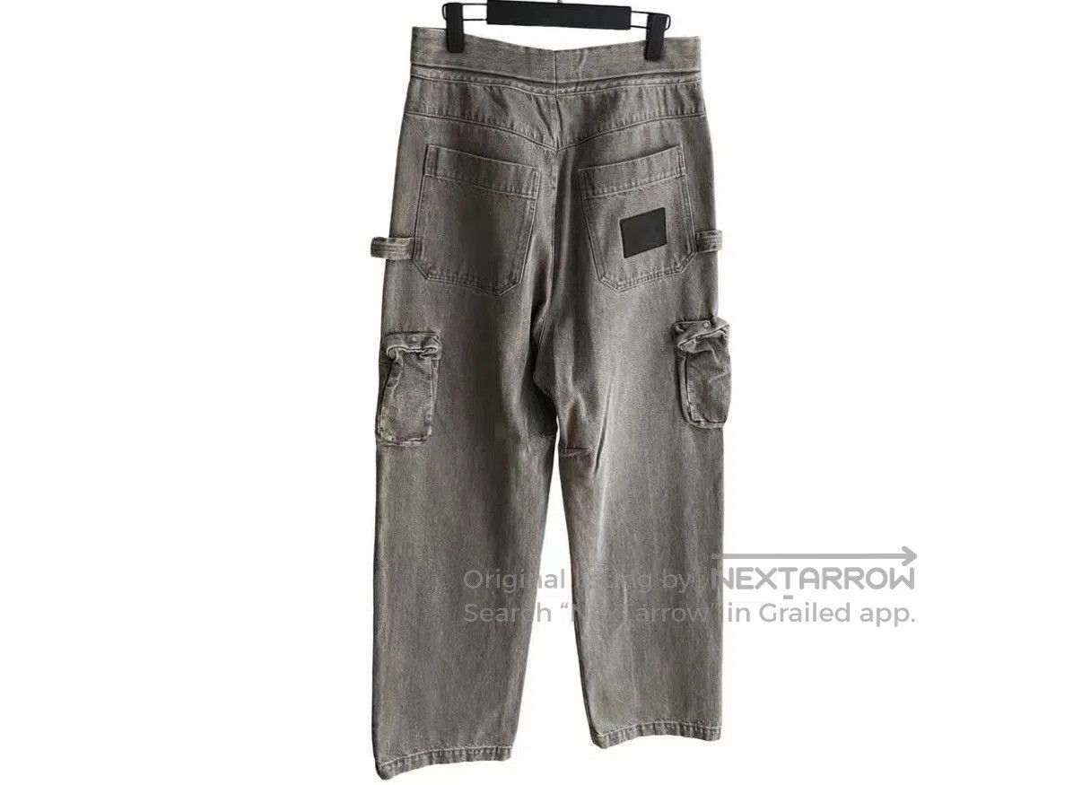 Louis Vuitton Beige Cargo Pants with Multiple Pockets Size 32. Size US 32 / EU 48 - 2 Thumbnail