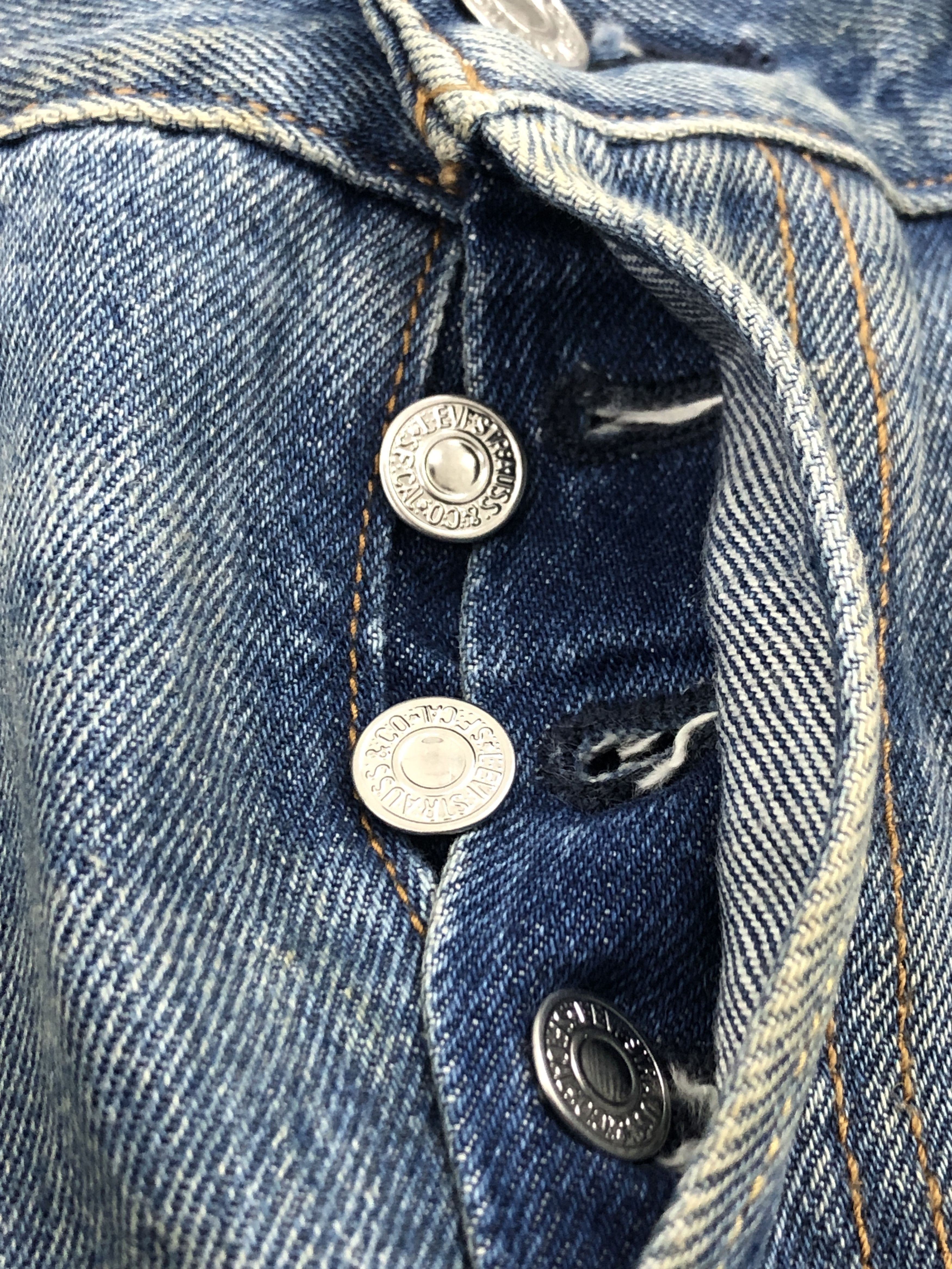 Levi's × Vintage Distressed Vintage Levis 501 Floral Patches Jeans Size US 36 / EU 52 - 14 Thumbnail
