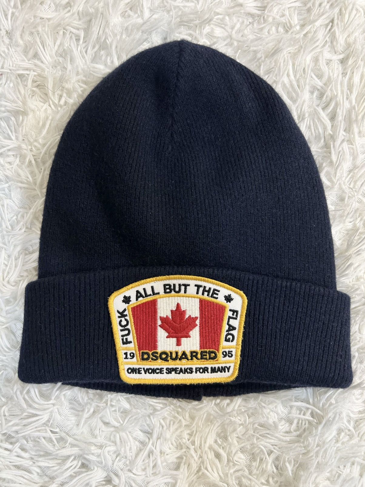 Dsquared2 Dsquared2 Beanie Wool Hat Embroidered Logo Canada Size ONE SIZE - 1 Thumbnail