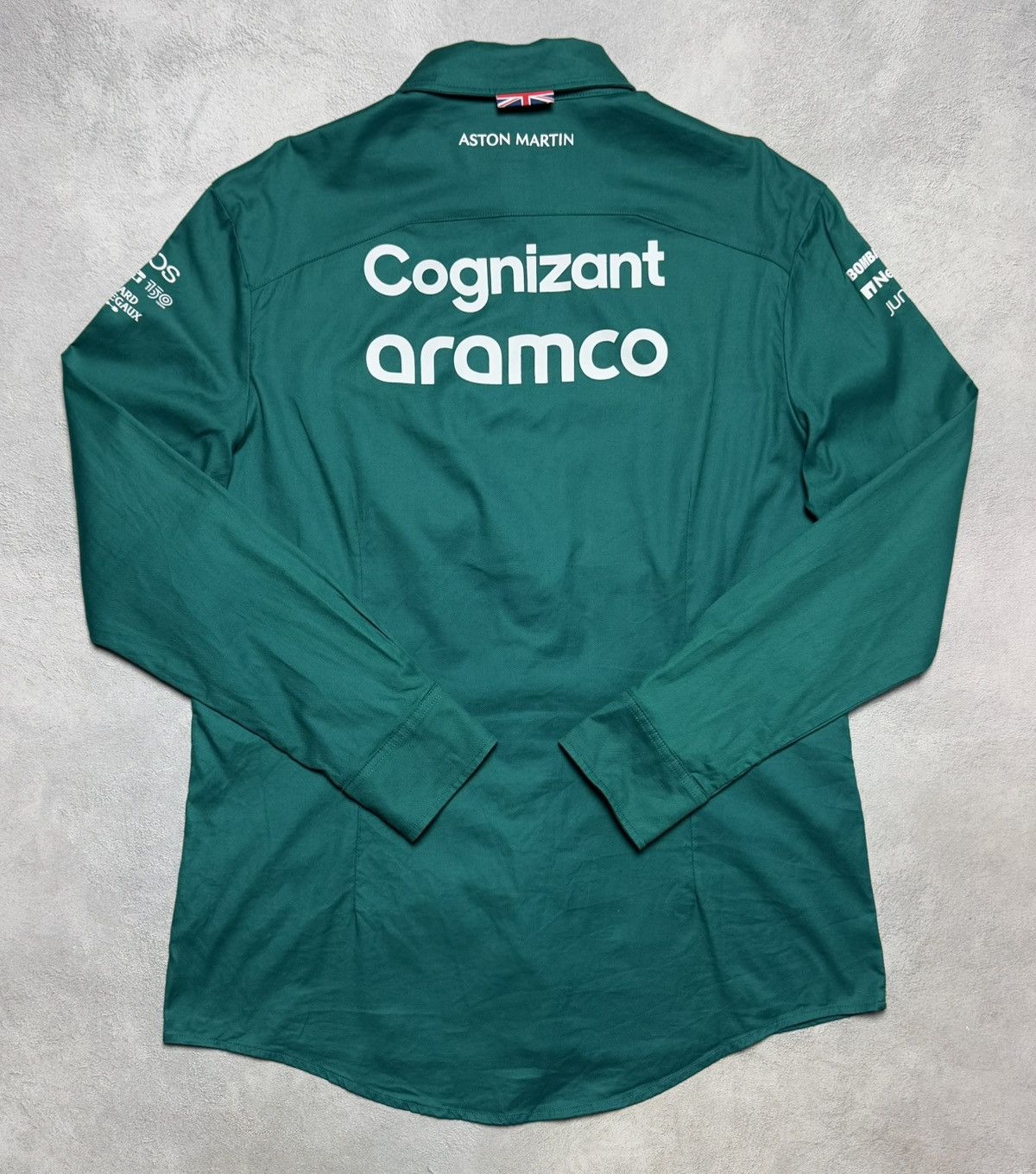 Formula 1 Aston Martin Cognizant F1 Racing Team 2023 Button Up Shirt Size US L / EU 52-54 / 3 - 2 Thumbnail