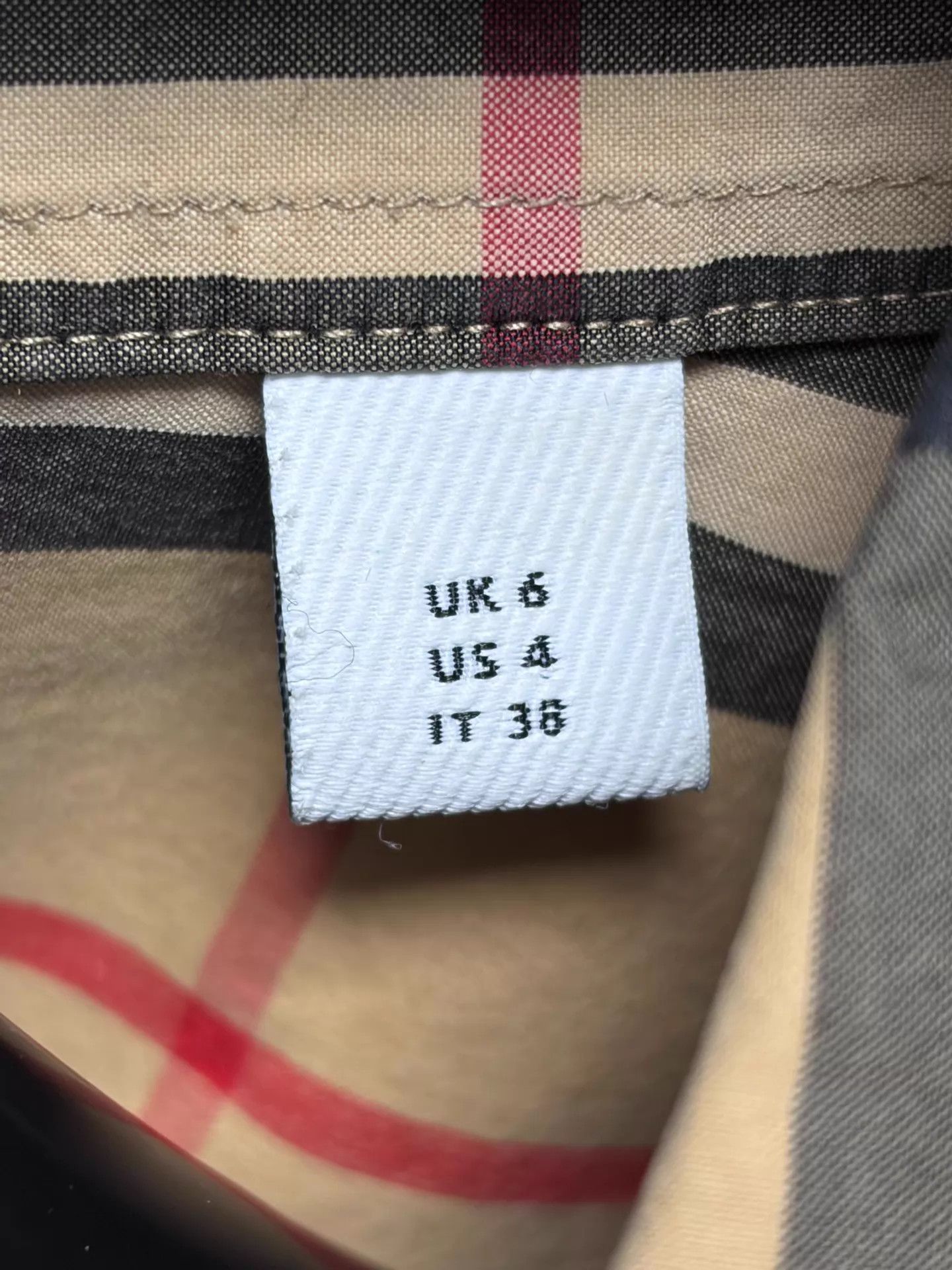 Burberry Burberry Check Short Sleeve Shirt Wmns UK6 VGC Size XS / US 0-2 / IT 36-38 - 4 Thumbnail