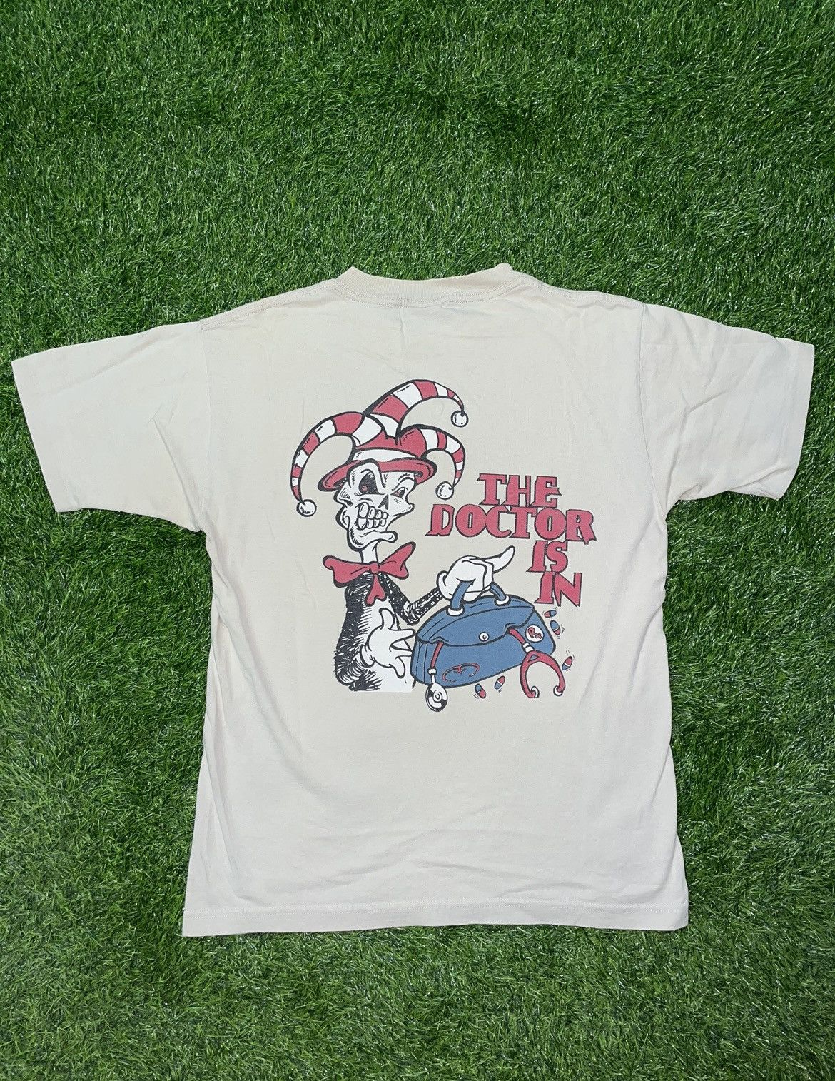 Vintage Vintage Dr. Seuss Tee Shirt Size Medium Size US M / EU 48-50 / 2 - 1 Thumbnail