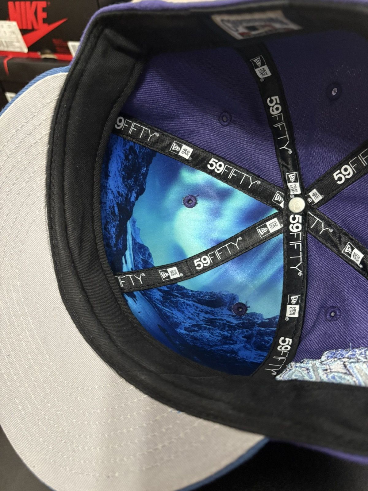 Hat Club × New Era 7 1/4 HatClub Northern Lights NY Mets Size ONE SIZE - 4 Thumbnail