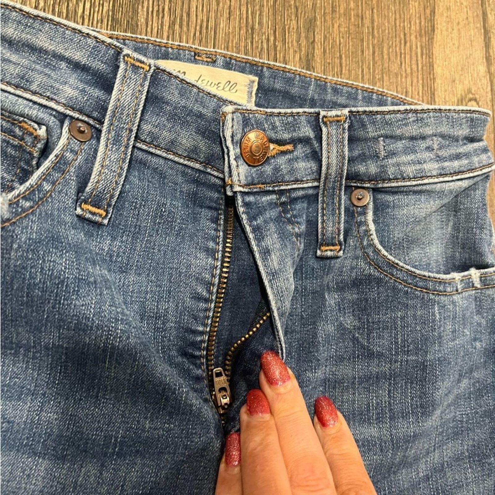 Madewell Madewell Mid Rise Ripped Knee Distressed Skinny Jean Size 25 Size 25" / US 0 / IT 36 - 6 Thumbnail