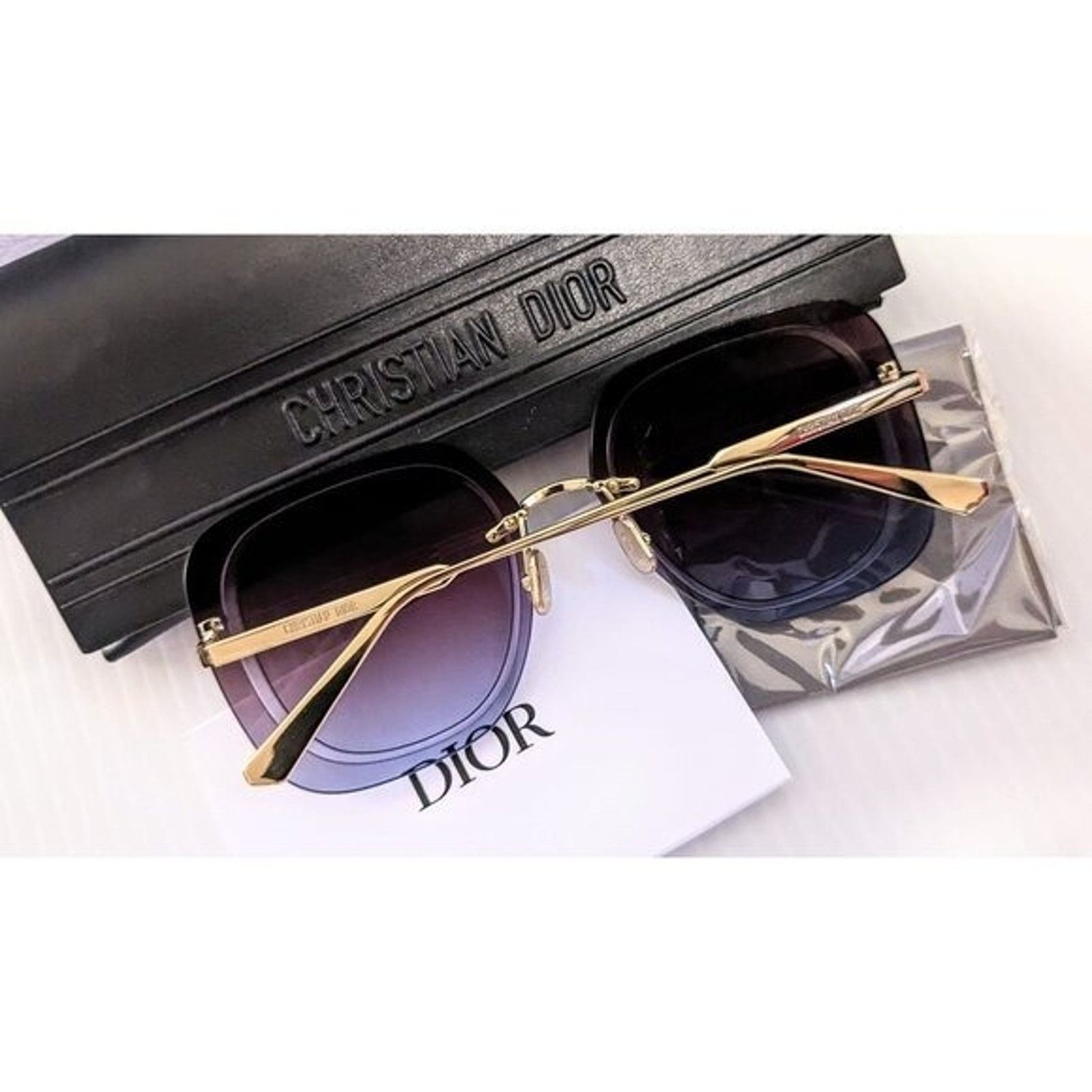 Dior NWT Dior ULTRADIOR - SU-B0D2 Violet(192337070334-KBA) Size ONE SIZE - 10 Thumbnail