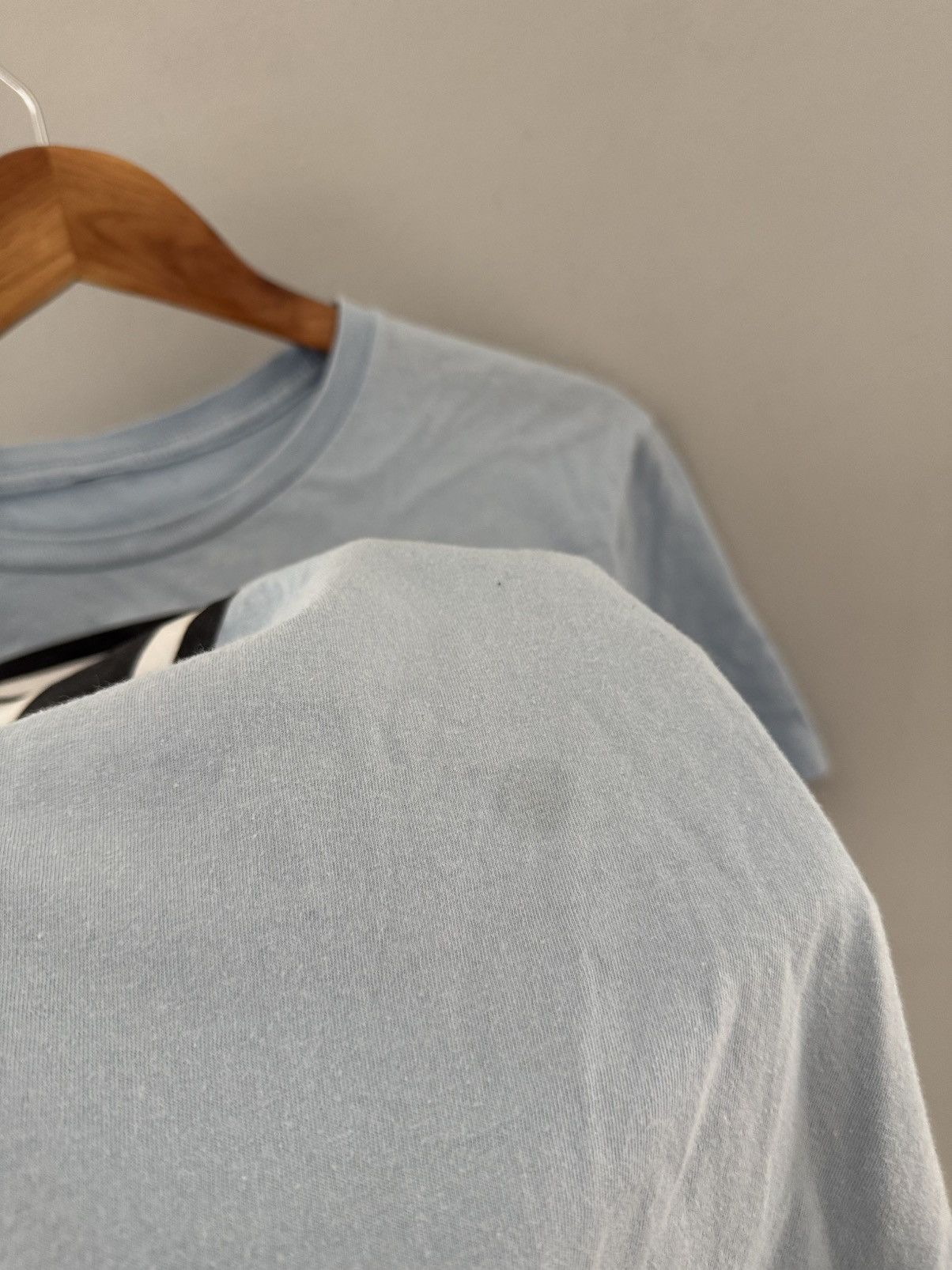 Band Tees × Vintage Vintage 2000s Oasis Britpop Blue Tee Size US M / EU 48-50 / 2 - 6 Thumbnail