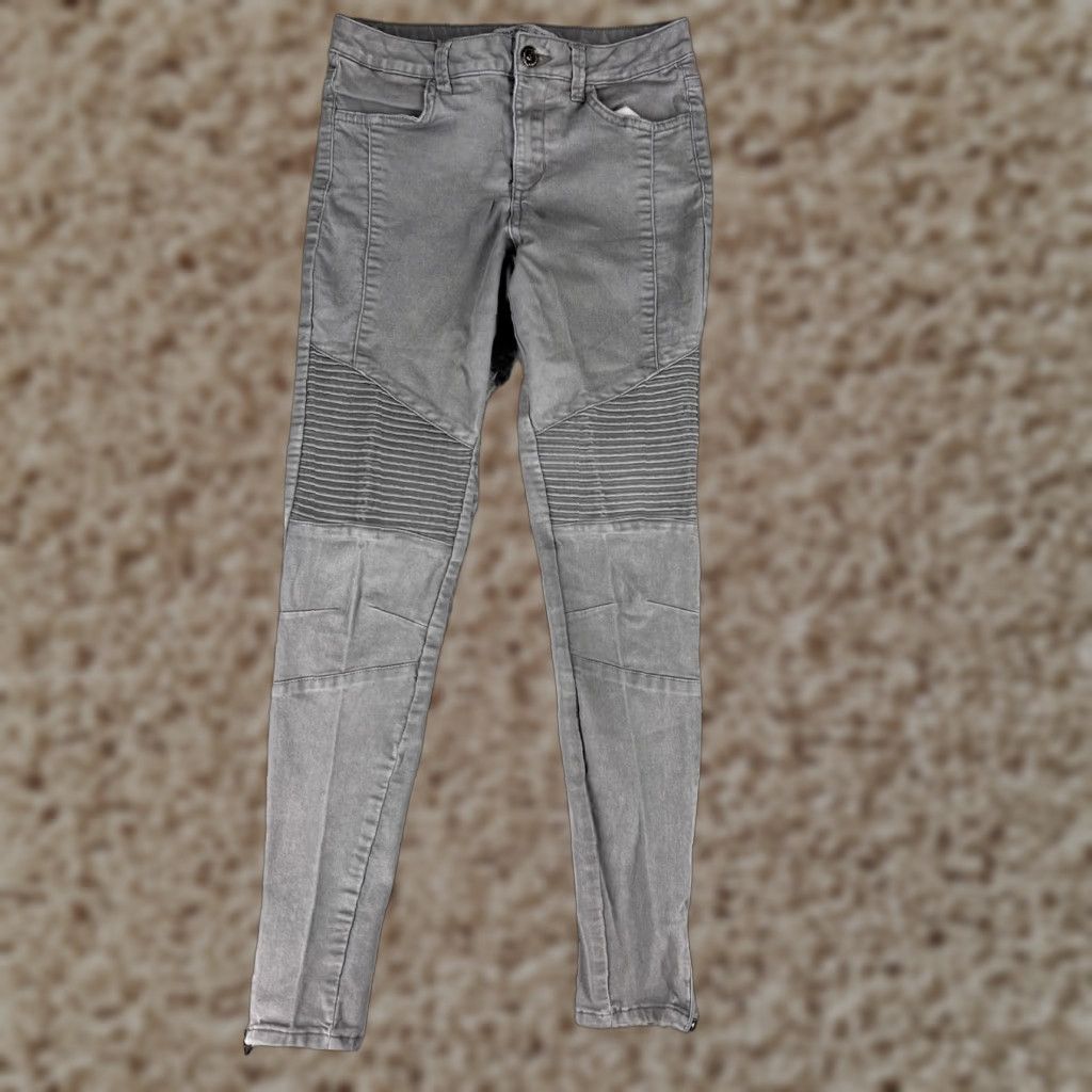 Zara VINTAGE Zara Basic Jeans Women's Regular Fit 26in Inseam Gray Cotton Blend Tapered 80s, 90s Designer Style Women Size 27" / US 4 / IT 40 - 1 Thumbnail