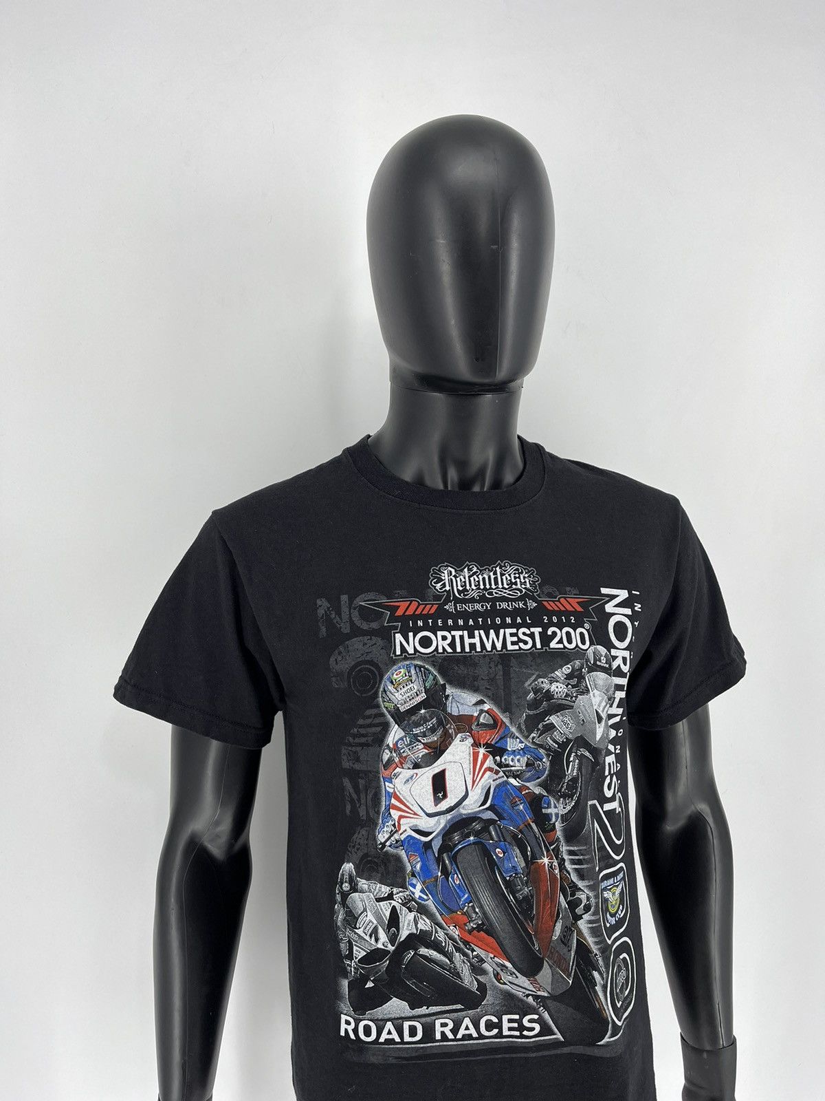 Vintage Vintage 2012 North West 200 Road Racer Honda Moto Black Tee Size US M / EU 48-50 / 2 - 3 Thumbnail