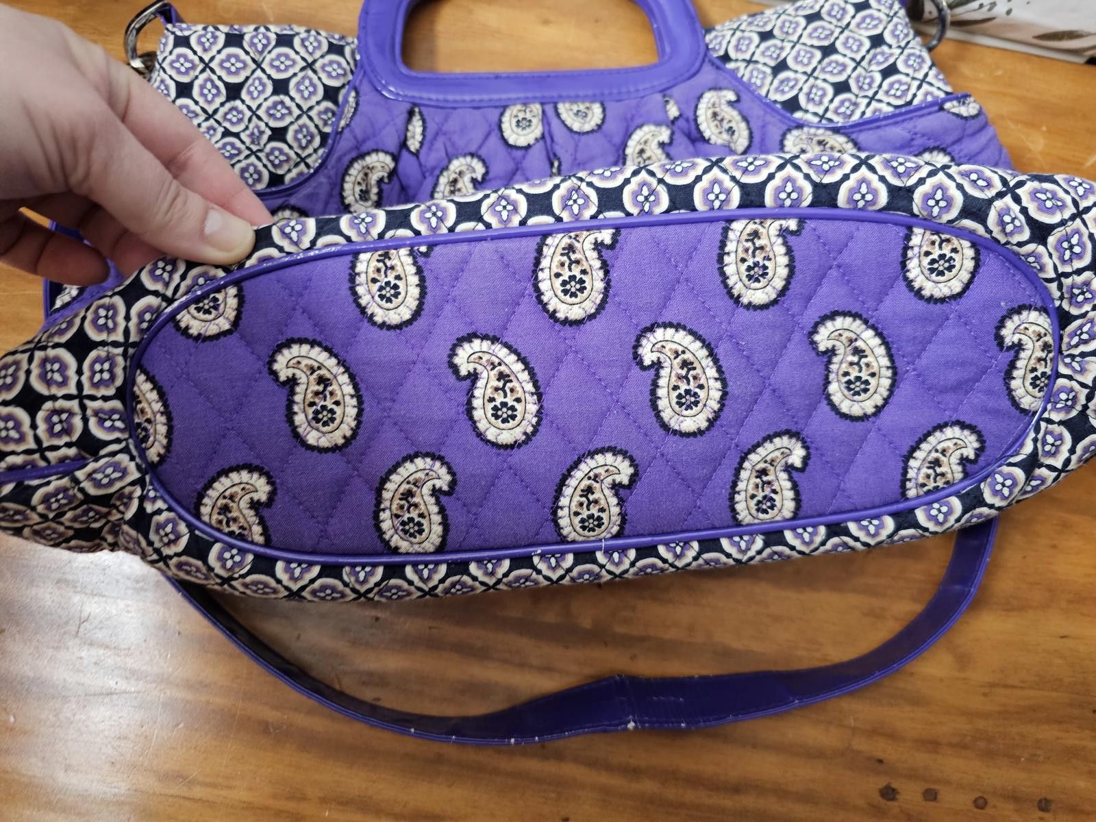 Other Vera Bradley Purse Purple Quilted Womens Med Paisley Size ONE SIZE - 7 Thumbnail