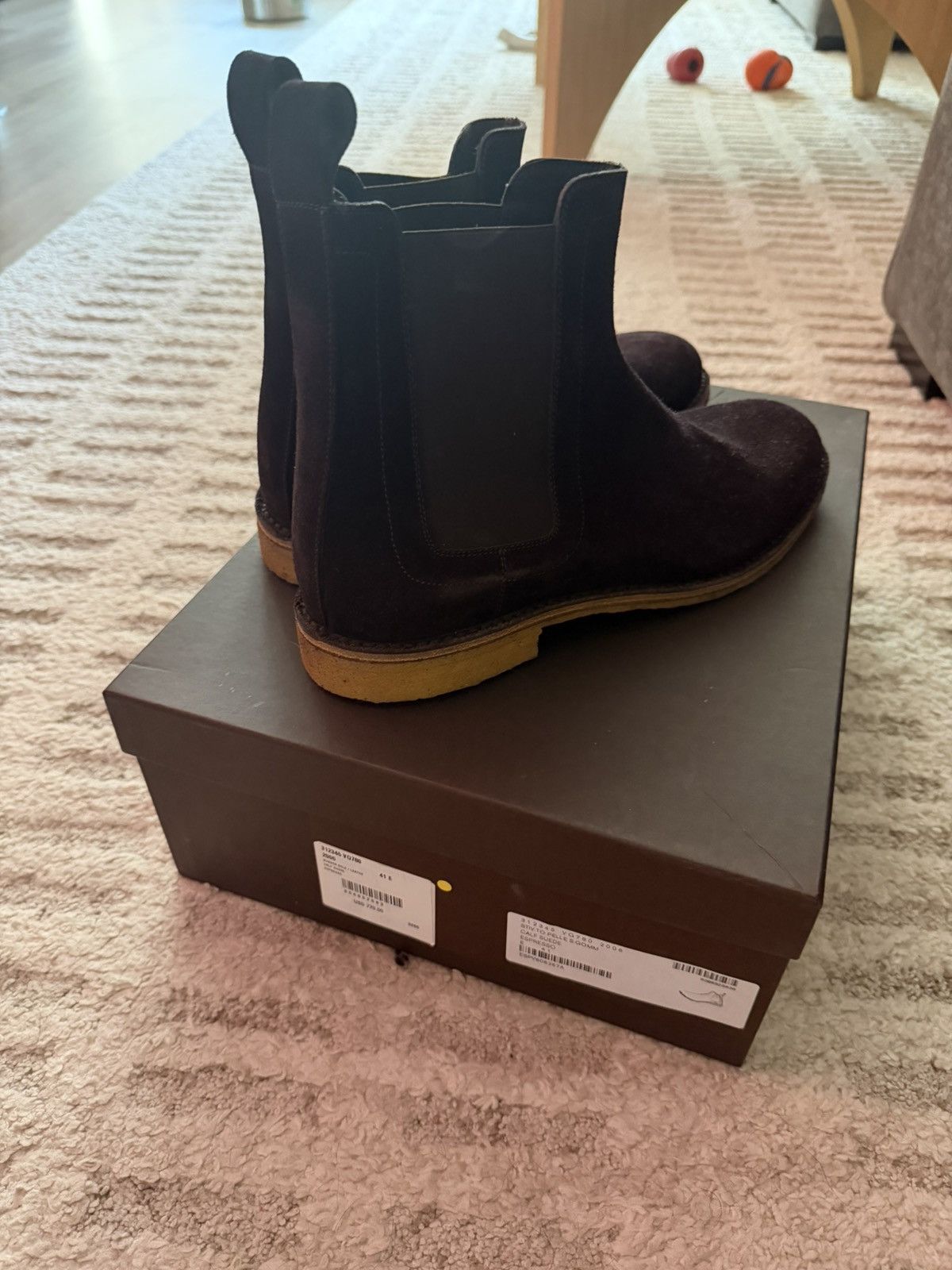 Bottega Veneta Bottega Veneta Brown Suede Chelsea Slip On  display picture 2