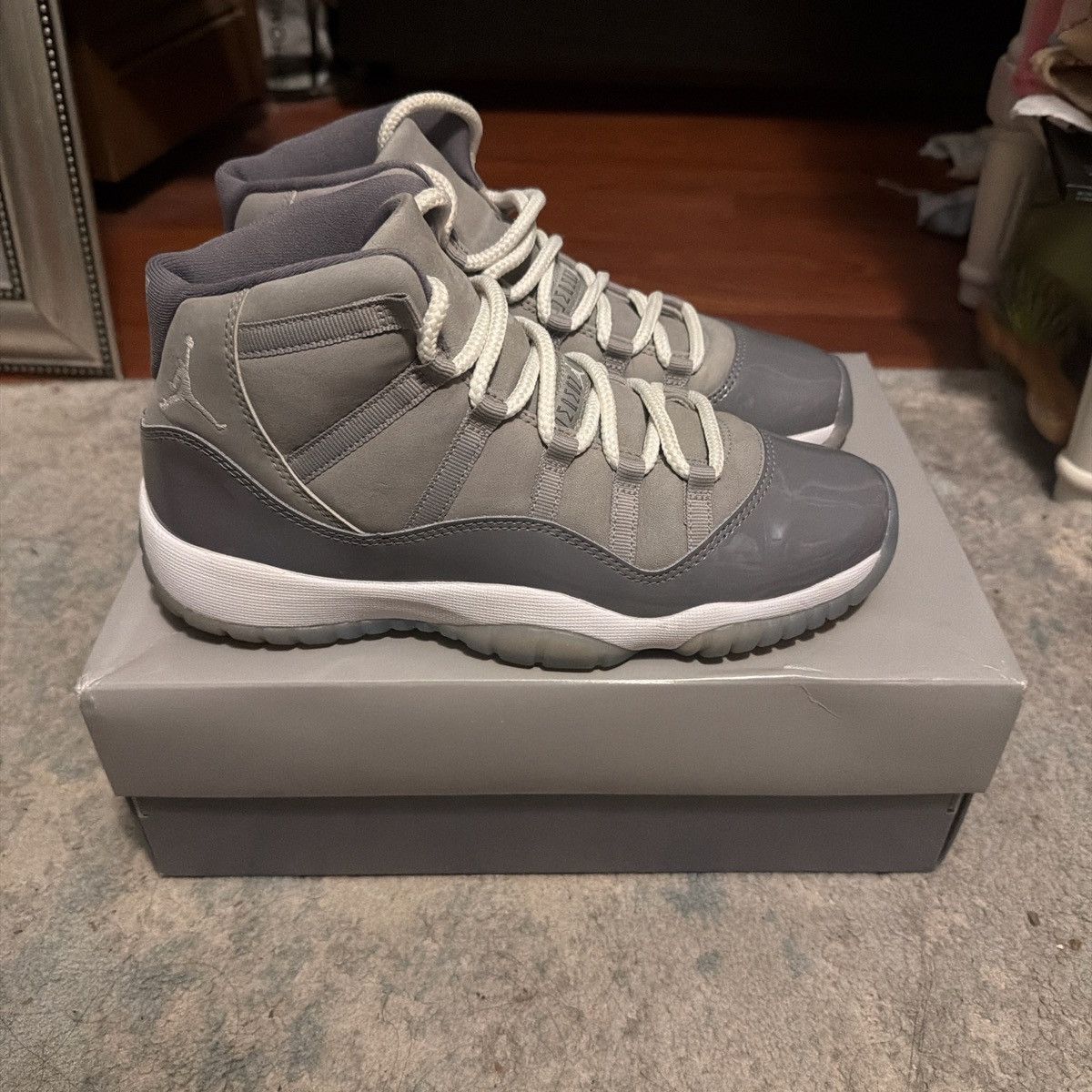 Jordan Brand Jordan 11 Cool Grey GS Size 7 Size US 7 / EU 40 - 4 Thumbnail