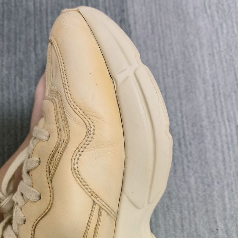 Gucci Gucci Rhyton Logo Classic Low-Top Sneakers - Size US 8 / EU 41 - 9 Thumbnail
