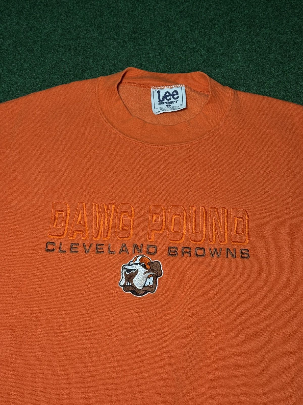NFL × Vintage Vtg 90s Cleveland Browns Dawg Pound Embroidered Sweatshirt Size US L / EU 52-54 / 3 - 2 Thumbnail