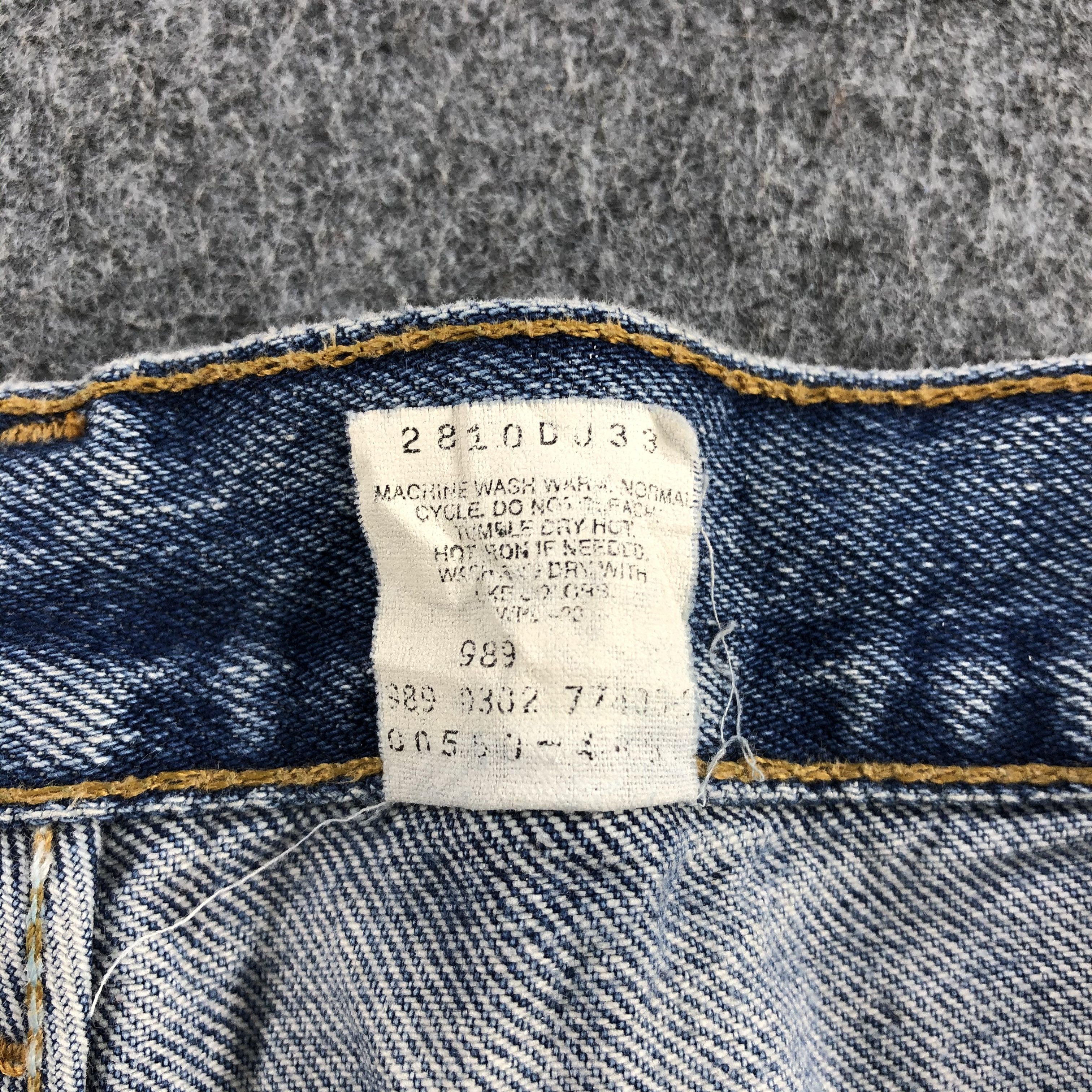 Levi's 90s Vintage Blue Wash Levis 550 Jeans-J2075 Size US 28 / EU 44 - 11 Thumbnail