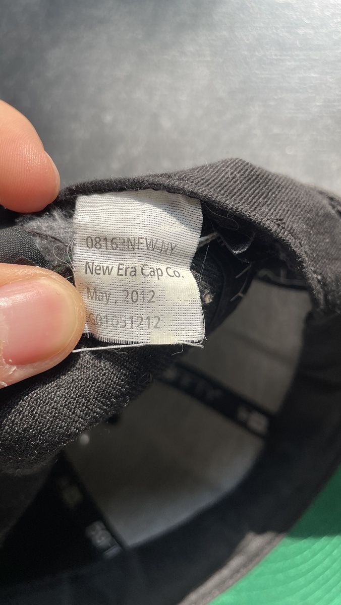 New Era × Supreme Supreme x New Era AW12 zebra hat Size ONE SIZE - 9 Thumbnail