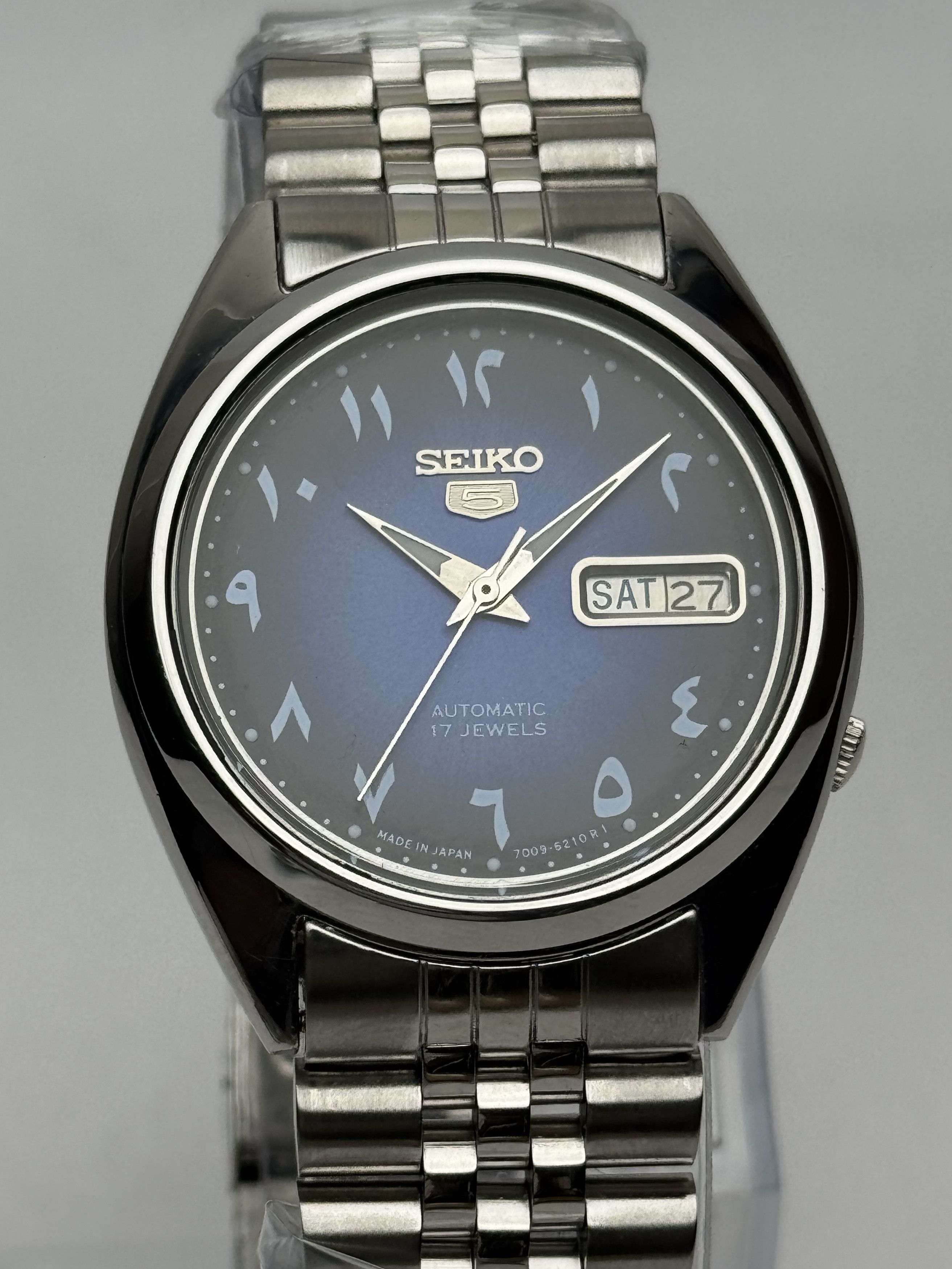 Seiko Seiko 5 Automatic Arabic Dial Wrist Watch Day/Date Japan Size 36 - 1 Thumbnail