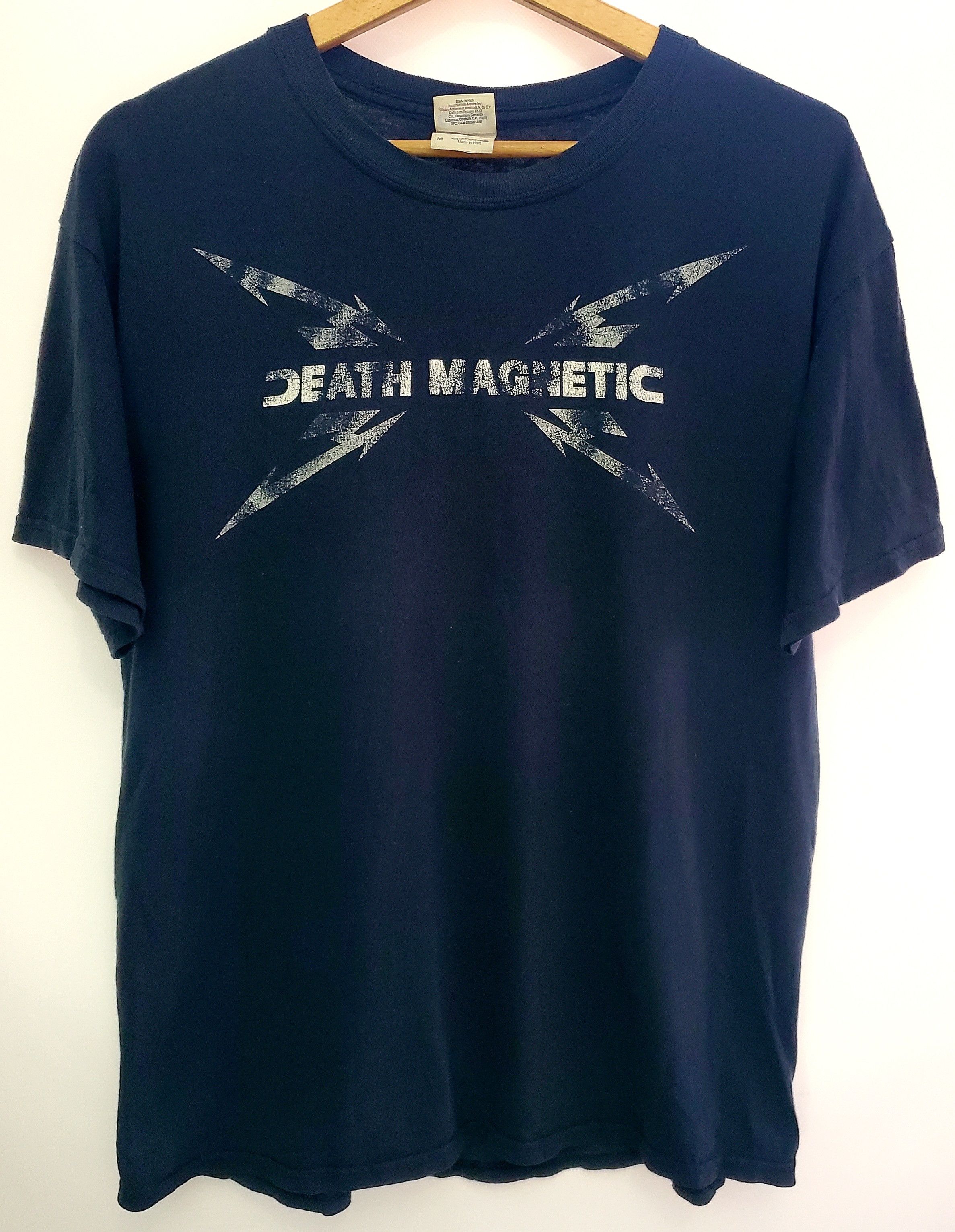 Band Tees × Metallica × Vintage Vintage Metallica Death Magnetic T Shirt Size M Size US M / EU 48-50 / 2 - 1 Thumbnail