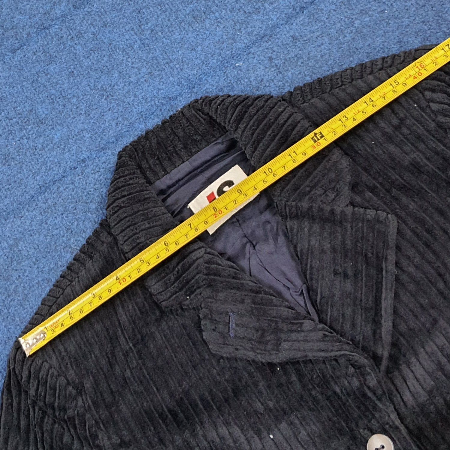 Issey Miyake Rare I.S. Issey Miyake Corduroy Cropped Blazer C303N16 Size M / US 6-8 / IT 42-44 - 9 Thumbnail