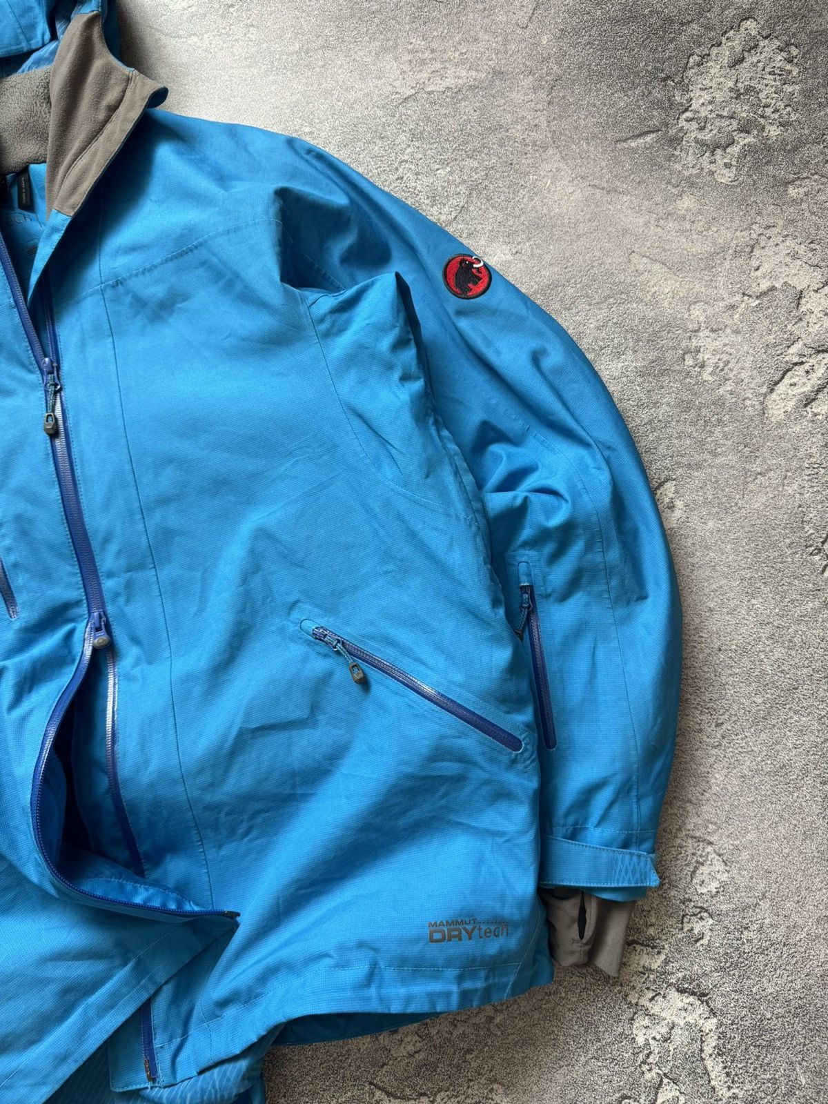 Mammut Mammut L man blue zip hooded jacket drytech windbreaker ski Size US L / EU 52-54 / 3 - 4 Thumbnail