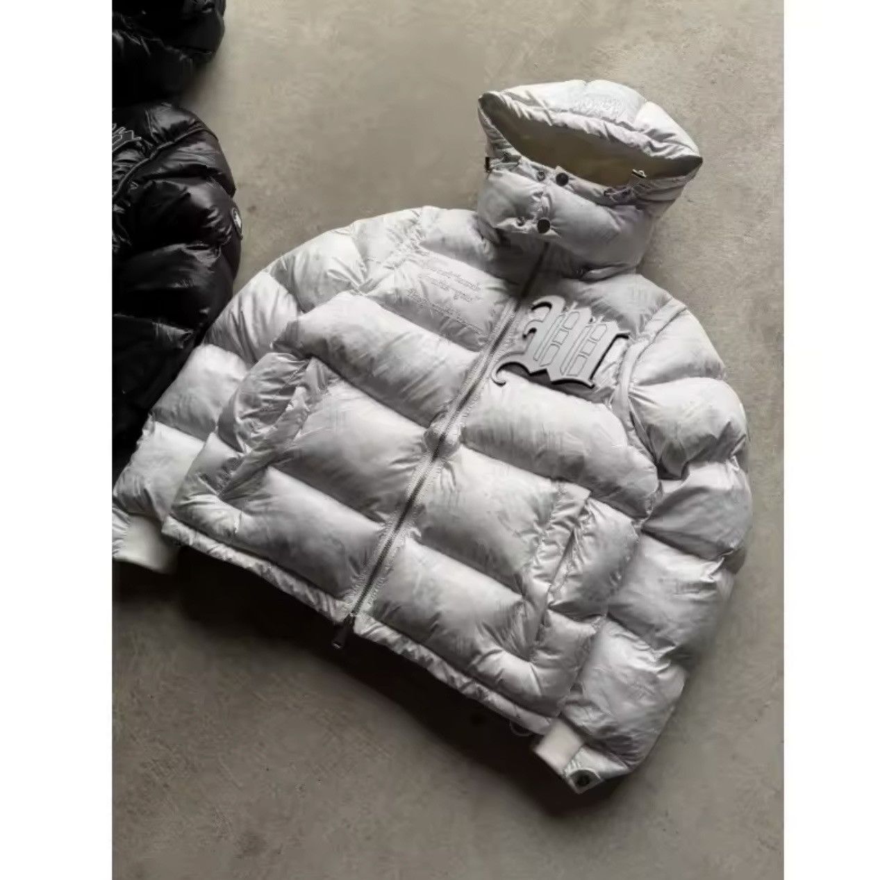 Other American Letter Embroidery Heavy Puffer Jacket Size US L / EU 52-54 / 3 - 5 Thumbnail