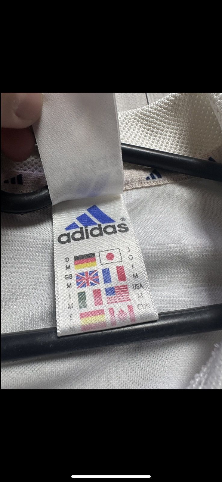 Vintage Vintage adidas Real Madrid soccer jersey size M Size US M / EU 48-50 / 2 - 9 Thumbnail