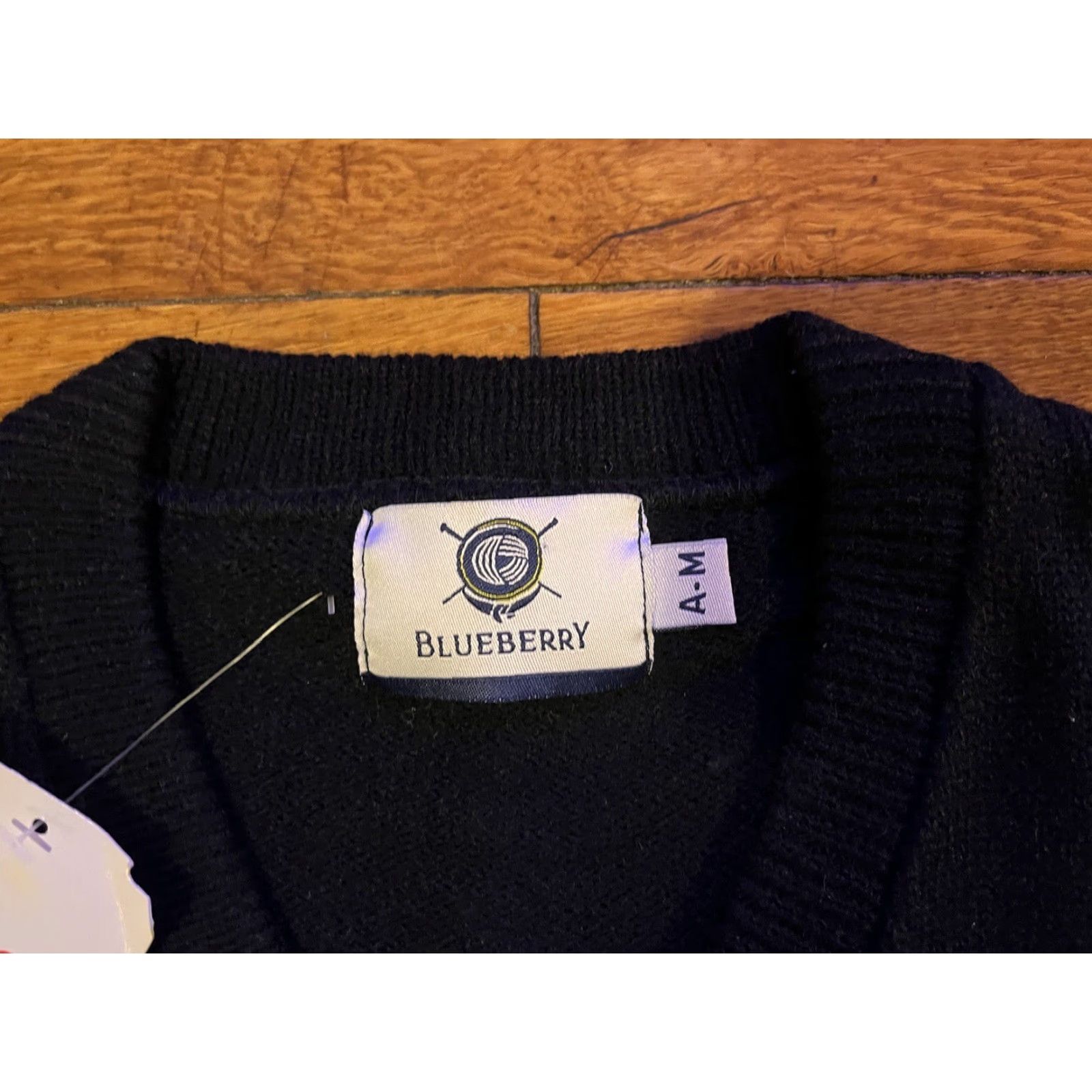 Vintage VINTAGE The Brooklyn Latin School Uniform Sweater Vest Medium Blue Size US M / EU 48-50 / 2 - 4 Thumbnail
