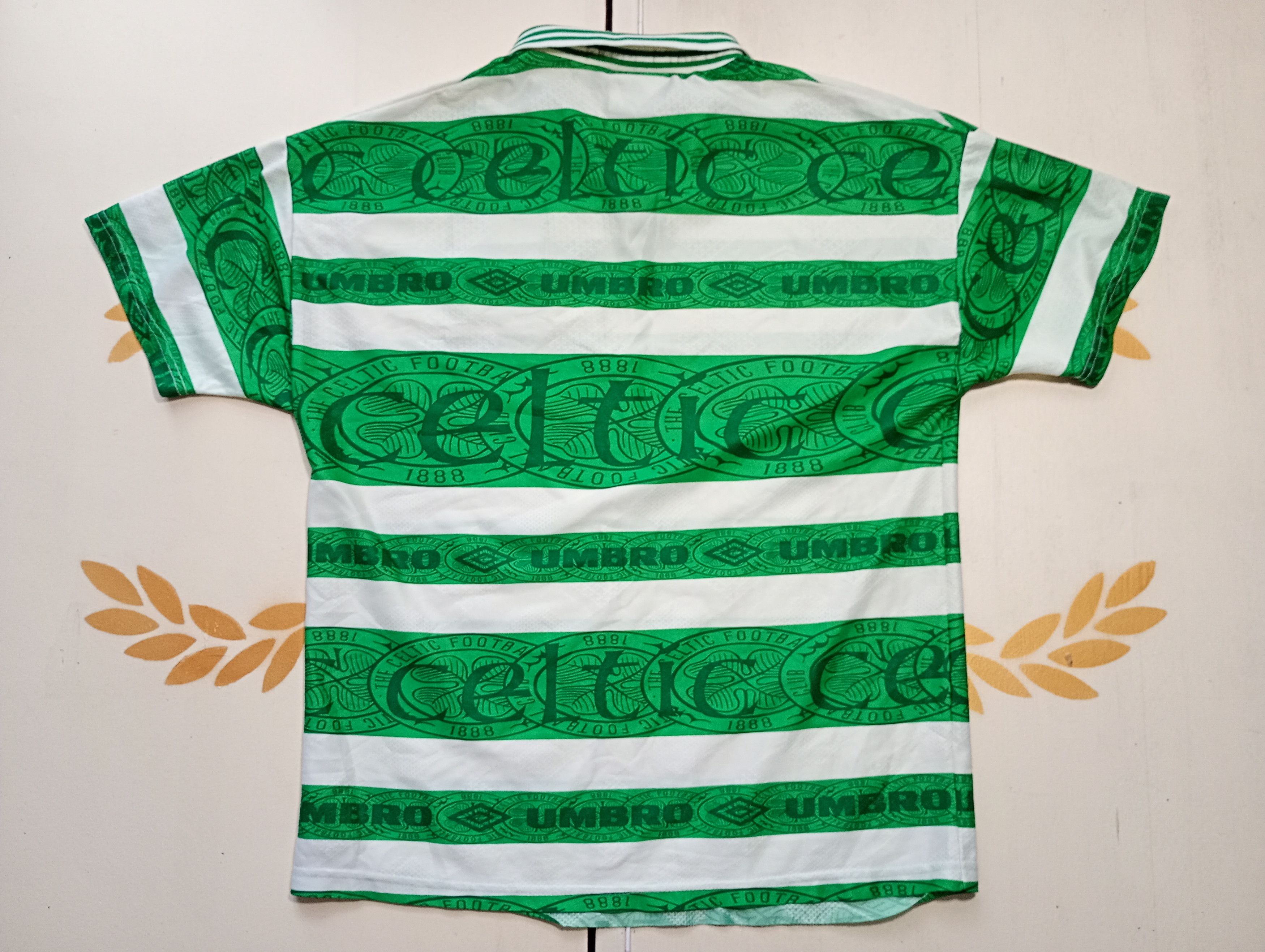 Umbro Umbro Celtic FC Home Jersey 1995-1997 Size US L / EU 52-54 / 3 - 16 Thumbnail
