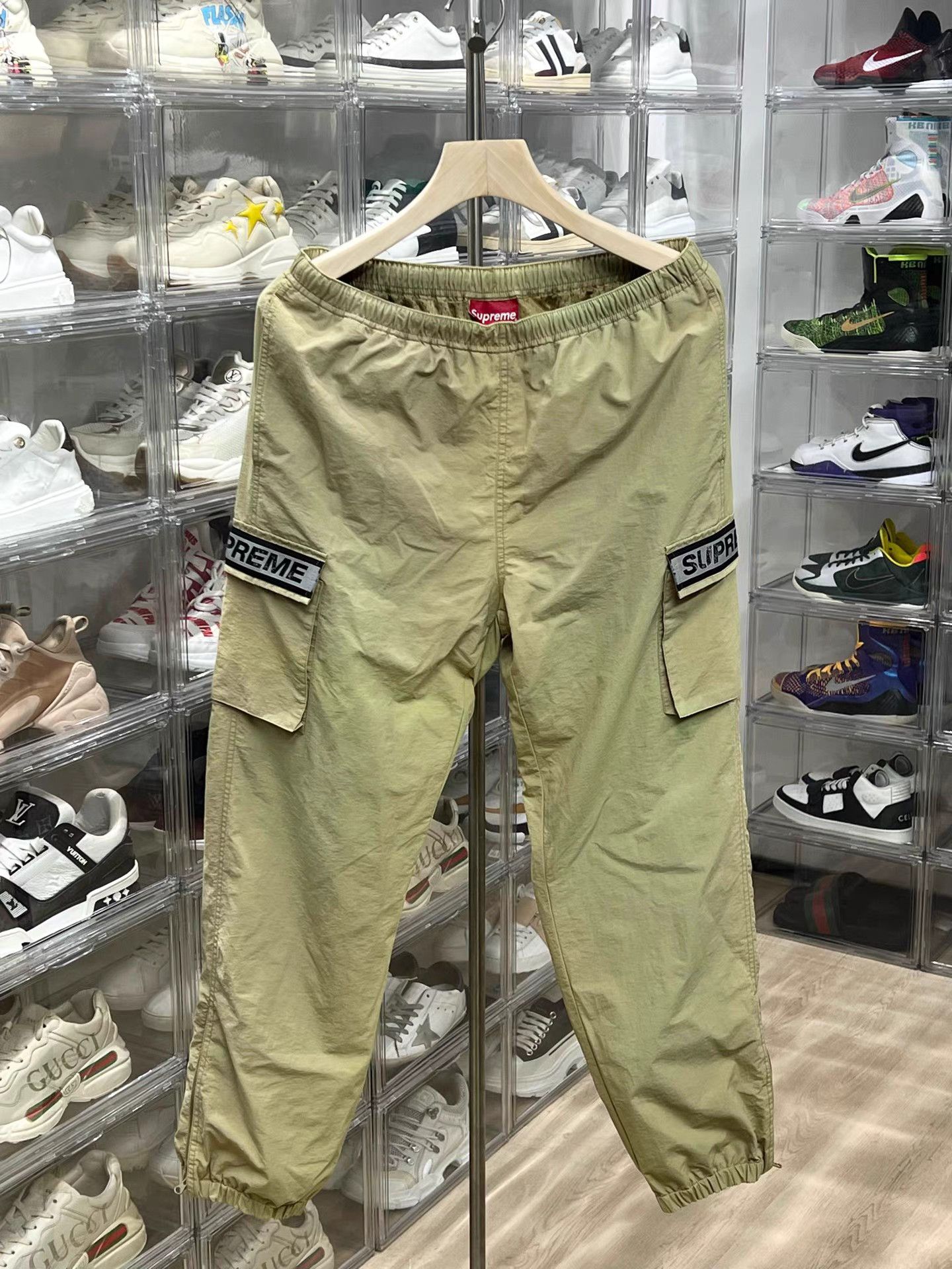 Supreme Supreme 3M Reflective Cargo Pants K15 Size US 31 - 1 Thumbnail