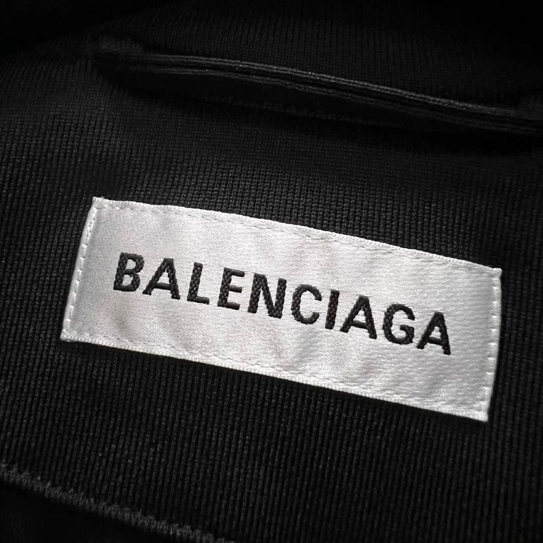 Balenciaga Balenciaga Black lapel zipper coat Size US M / EU 48-50 / 2 - 4 Thumbnail