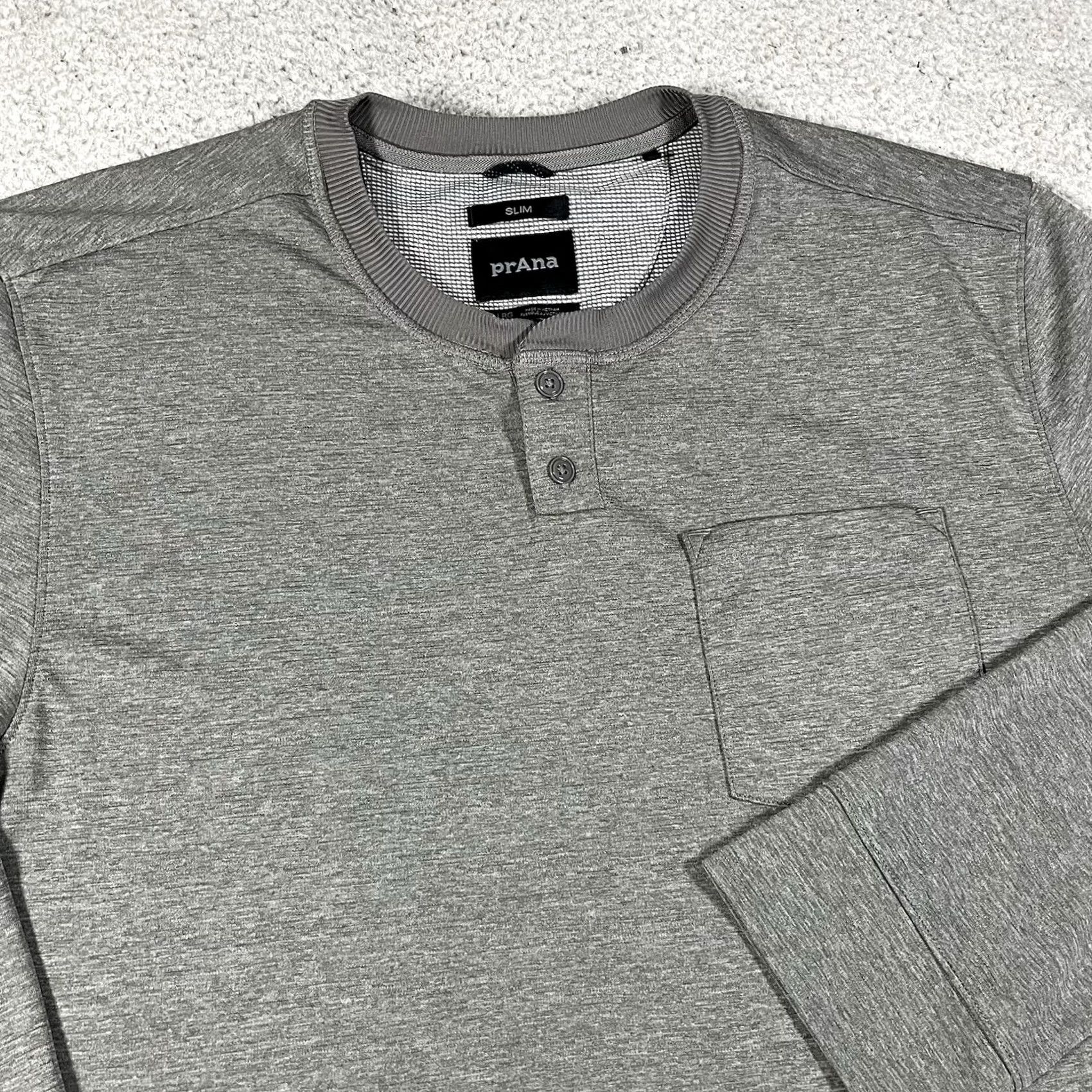 Prana Prana Shirt Mens XL Gray Long Sleeve Henley Thermal Slim Outdoor Hiking Casual Size US XL / EU 56 / 4 - 2 Thumbnail