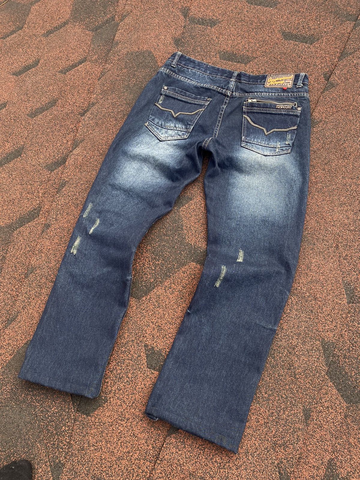 Japanese Brand Vintage Geographical Norway Labirinthe Jeans Blue Mens Size US 33 - 14 Thumbnail