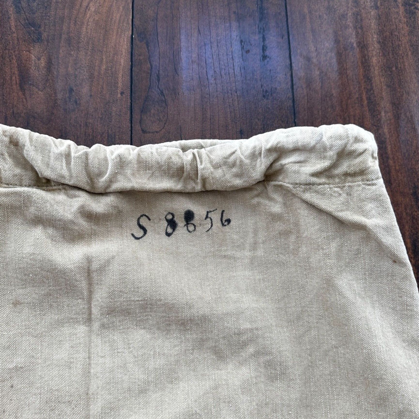 Vintage VINTAGE WWII Military Canvas Garment Laundry Bag 1940s Tan Rare Military Collectible Size ONE SIZE - 2 Thumbnail