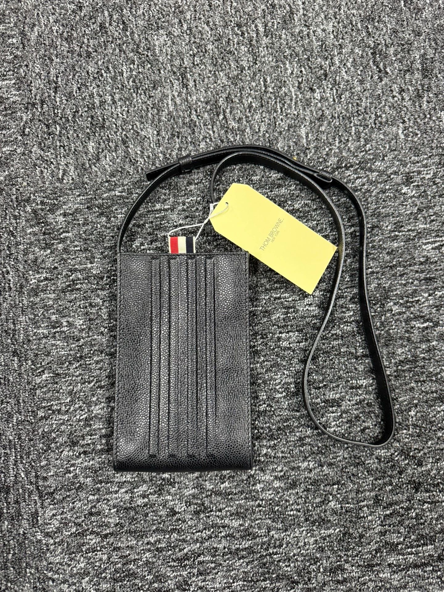 Thom Browne Thom Browne 4-Bar Black Crossbody Phone Pouch Size ONE SIZE - 1 Thumbnail
