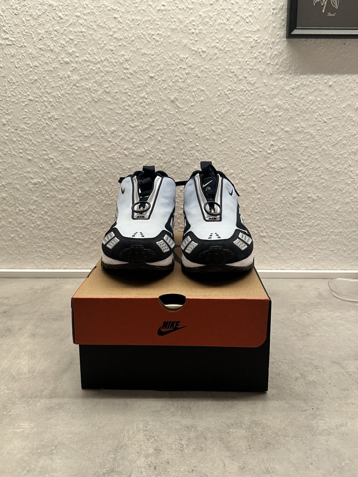 Nike Nike Air Max SNDR Size US 10 / EU 43 - 2 Thumbnail