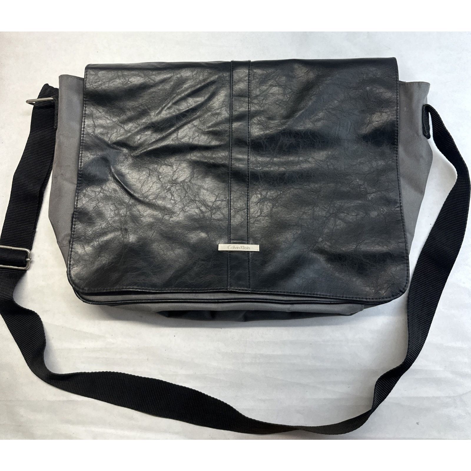Calvin Klein Calvin Klein Magnetic Closure Messenger Bag Laptop Tote Faux Size ONE SIZE - 1 Thumbnail