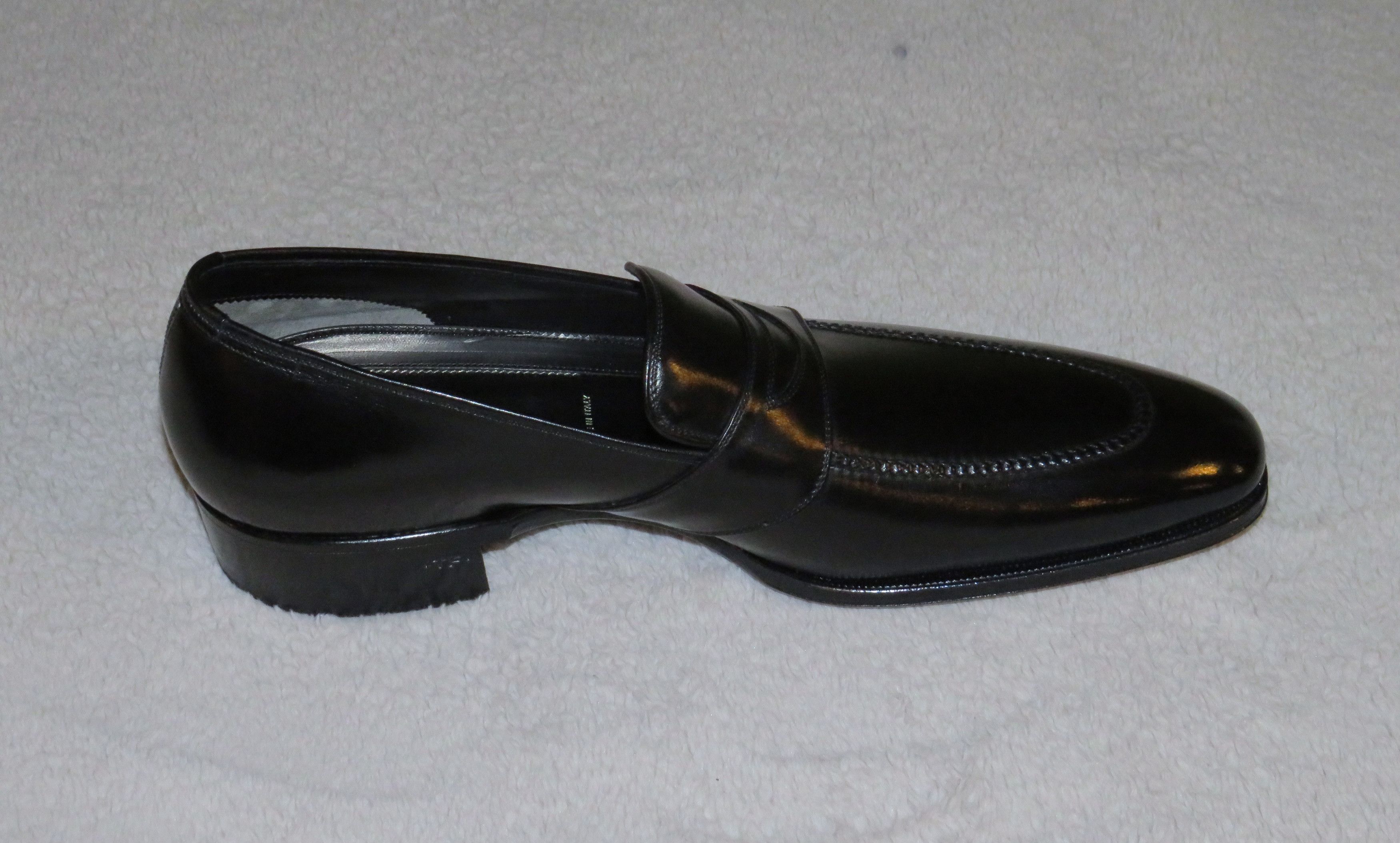 Tom Ford Black Calf Leather Strap Penny Loafers 7 B NWB $2200 Size US 7 / EU 40 - 5 Thumbnail
