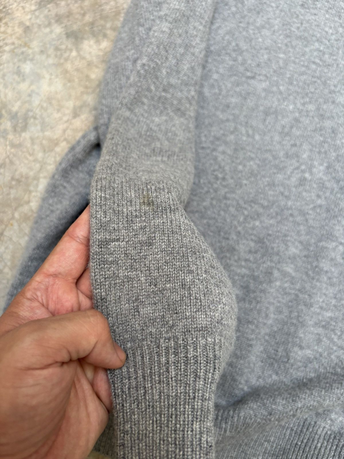 Balenciaga Mastercard Logo Cashmere Sweater Size US XS / EU 42 / 0 - 12 Thumbnail