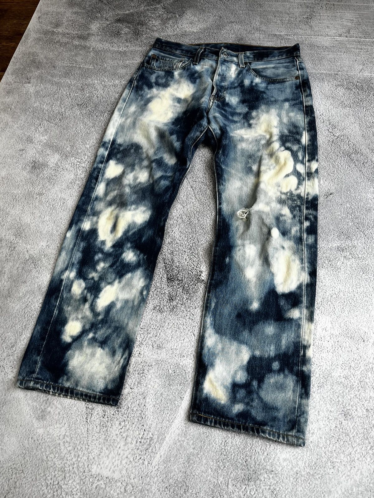 Levi's Vintage Levis 501 Distressed Jeans Size US 32 / EU 48 - 3 Thumbnail