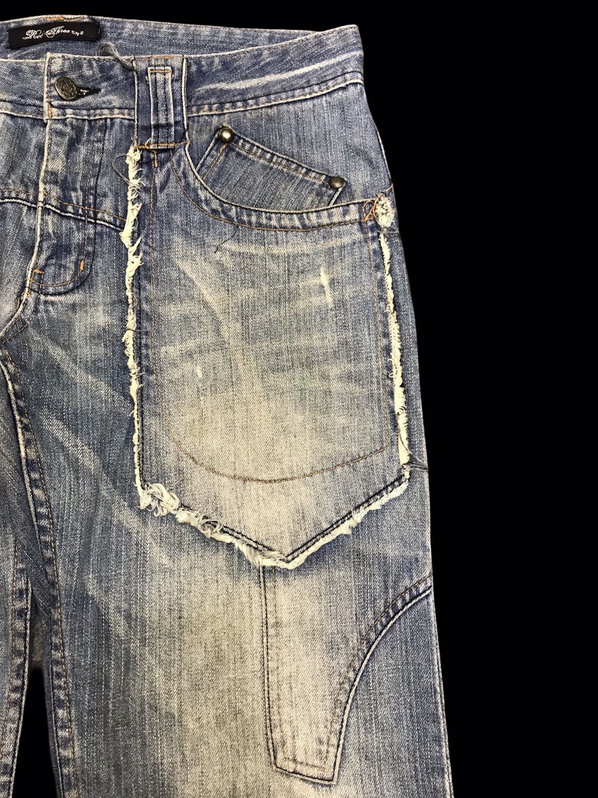 Japanese Brand 💥AVANT GARDE💥Root Three Unfinished Edge Style Denim F341 Size US 33 - 3 Thumbnail