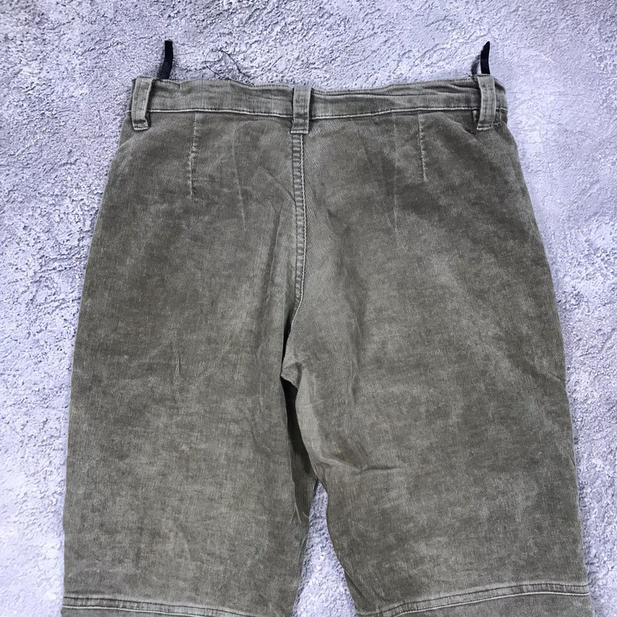 Vintage Vintage 90s Baggy Cargo Pants Faded Khaki Workwear Logo 28 Size 28" / US 6 / IT 42 - 6 Thumbnail