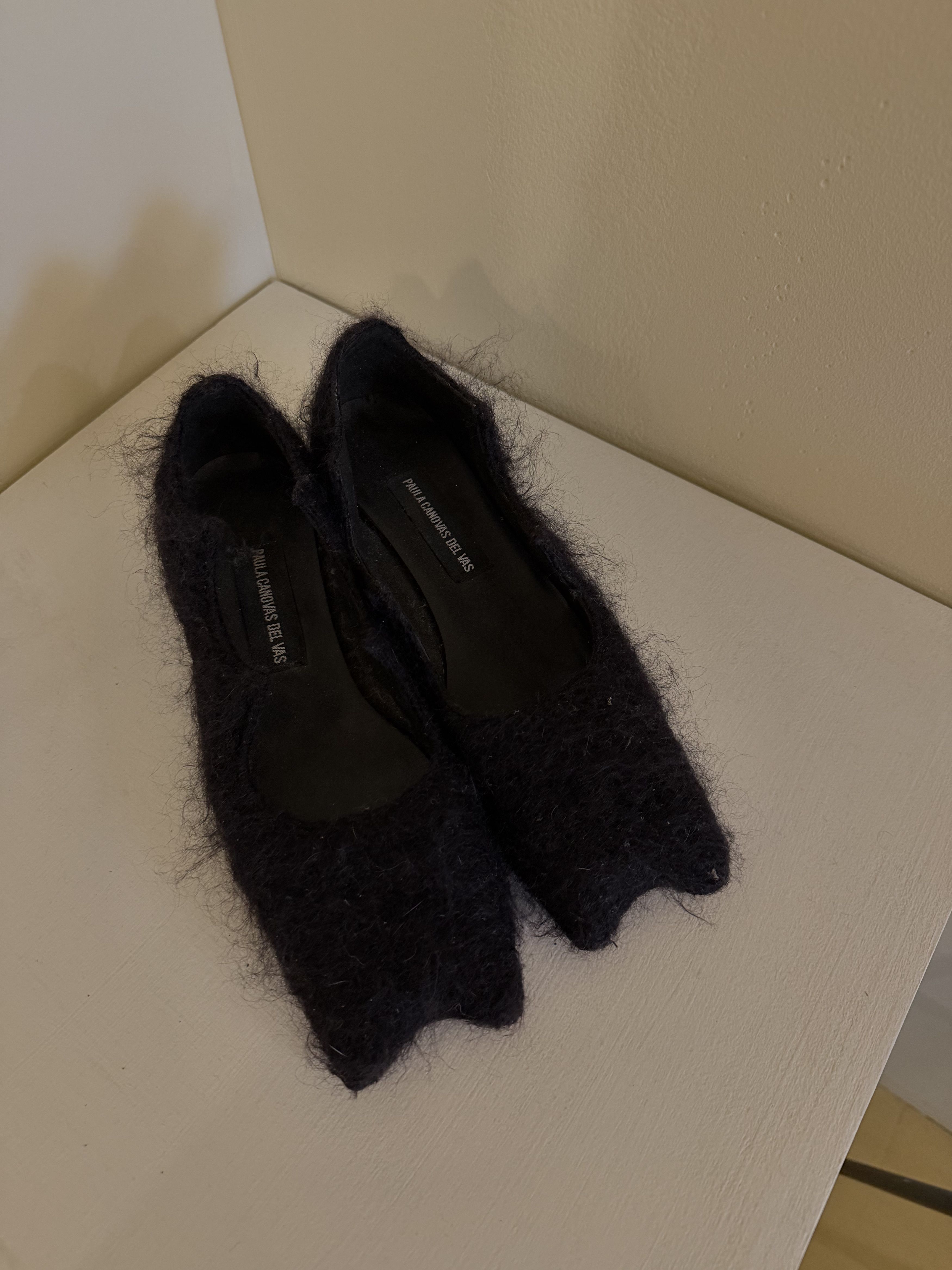 Paula Canovas del Vas PAULA CANOVAS DEL VAS mohair split toe flats Size US 8 / IT 38 - 1 Thumbnail