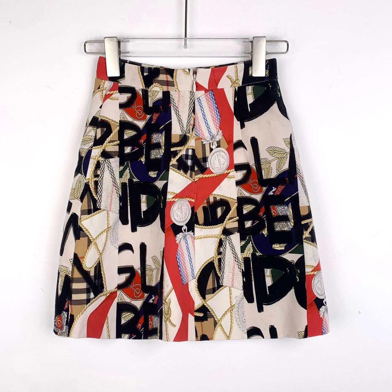 Burberry Burberry silk skirt, size 36 Size 26" / US 2 / IT 38 - 8 Thumbnail