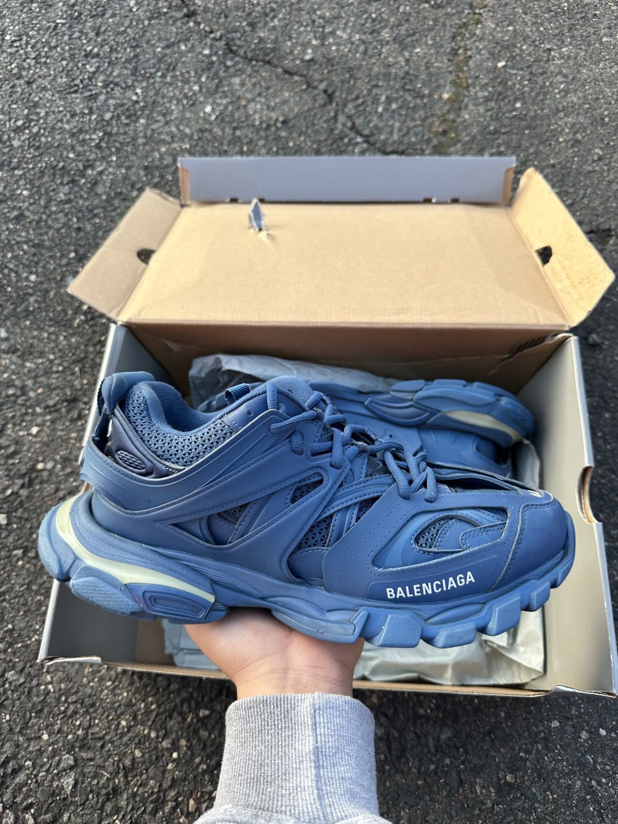 Balenciaga Balenciaga LED Marina Blue Size US 11 / EU 44 - 1 Thumbnail